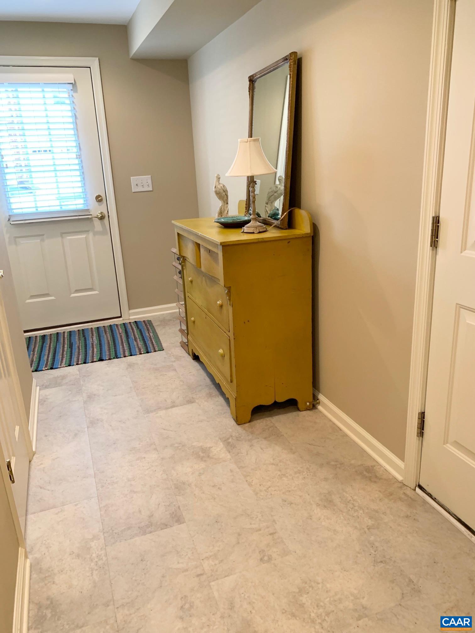 112 OLD FIFTH CIR