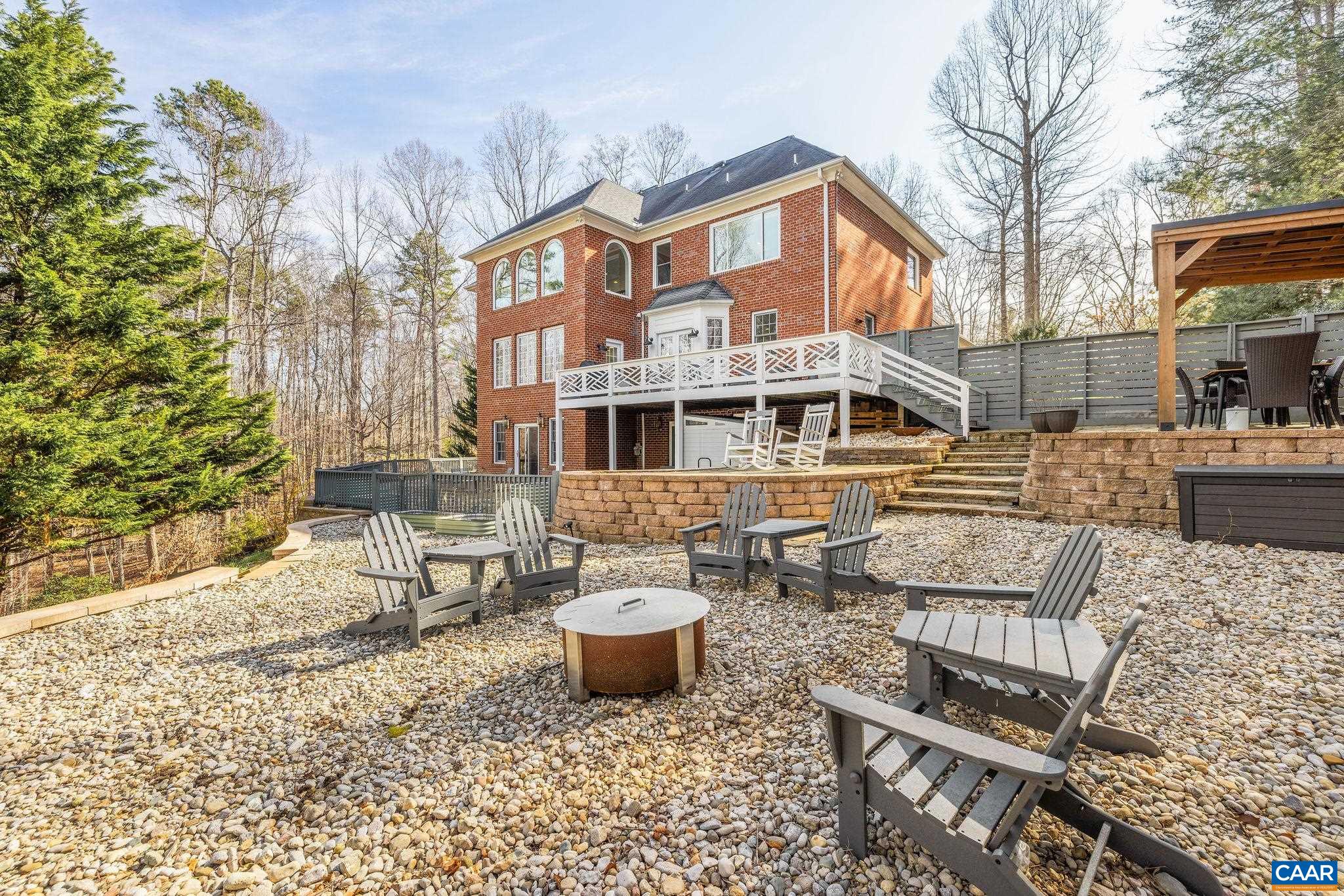 2600 WIND RIVER RD