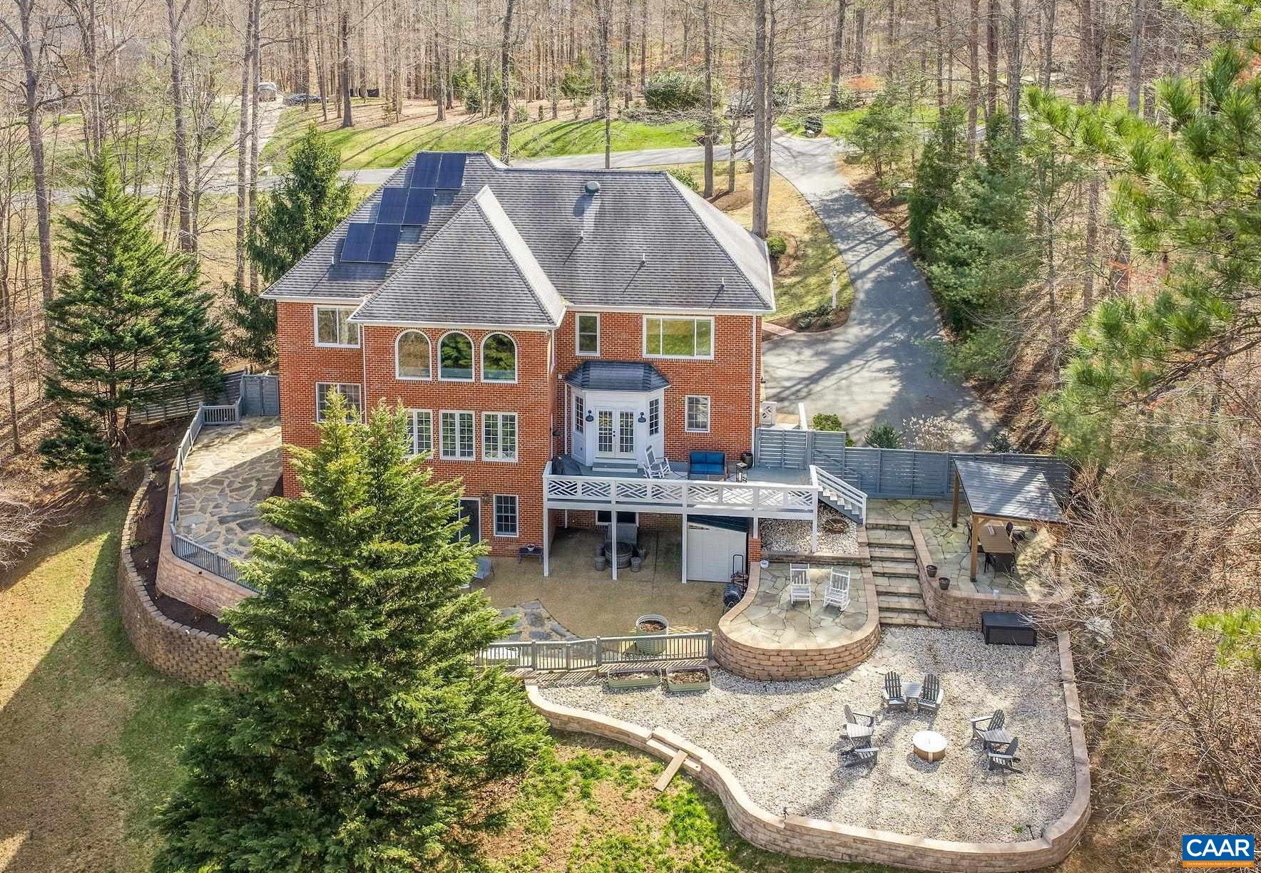 2600 WIND RIVER RD