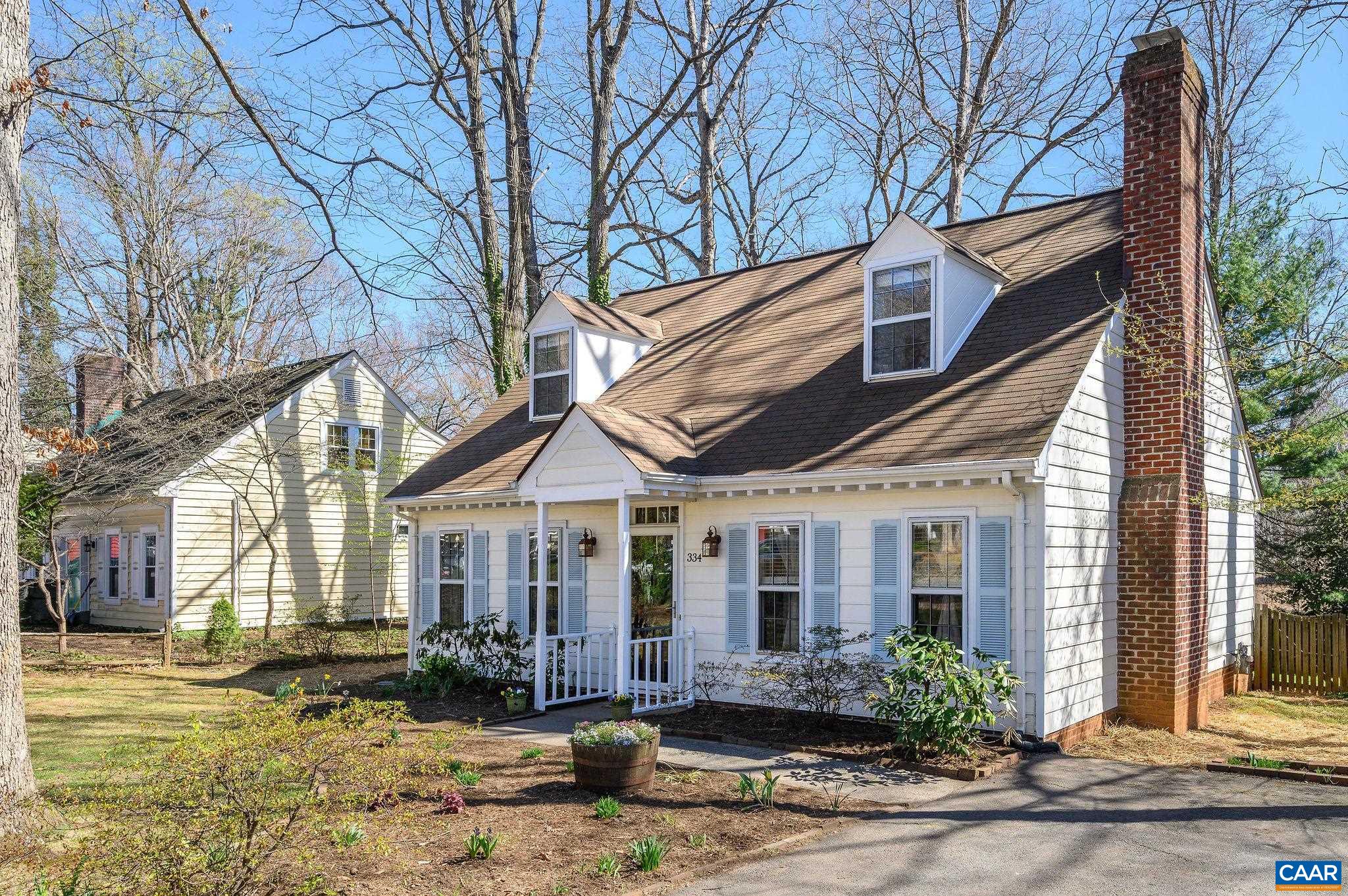 334 N BENNINGTON RD