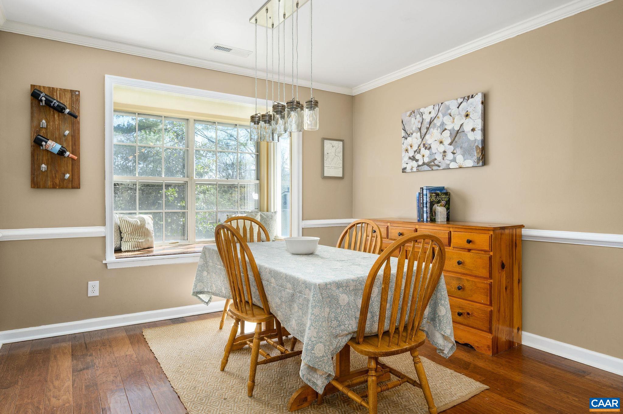 334 N BENNINGTON RD