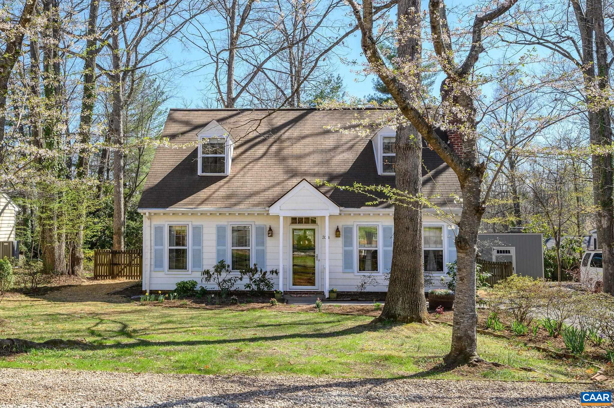 334 N BENNINGTON RD