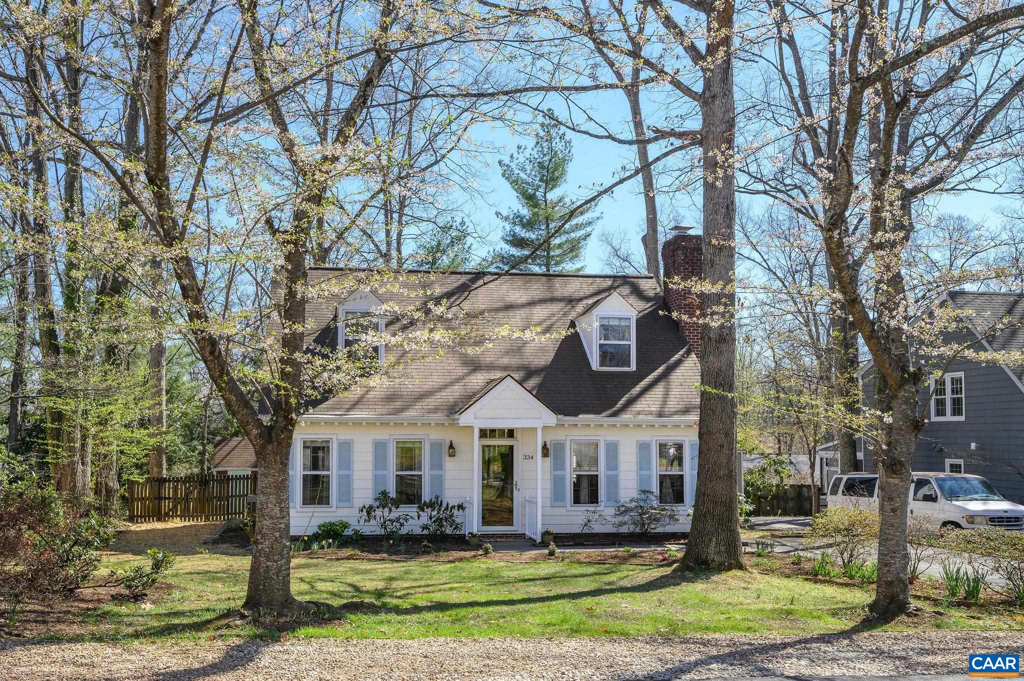 334 N BENNINGTON RD
