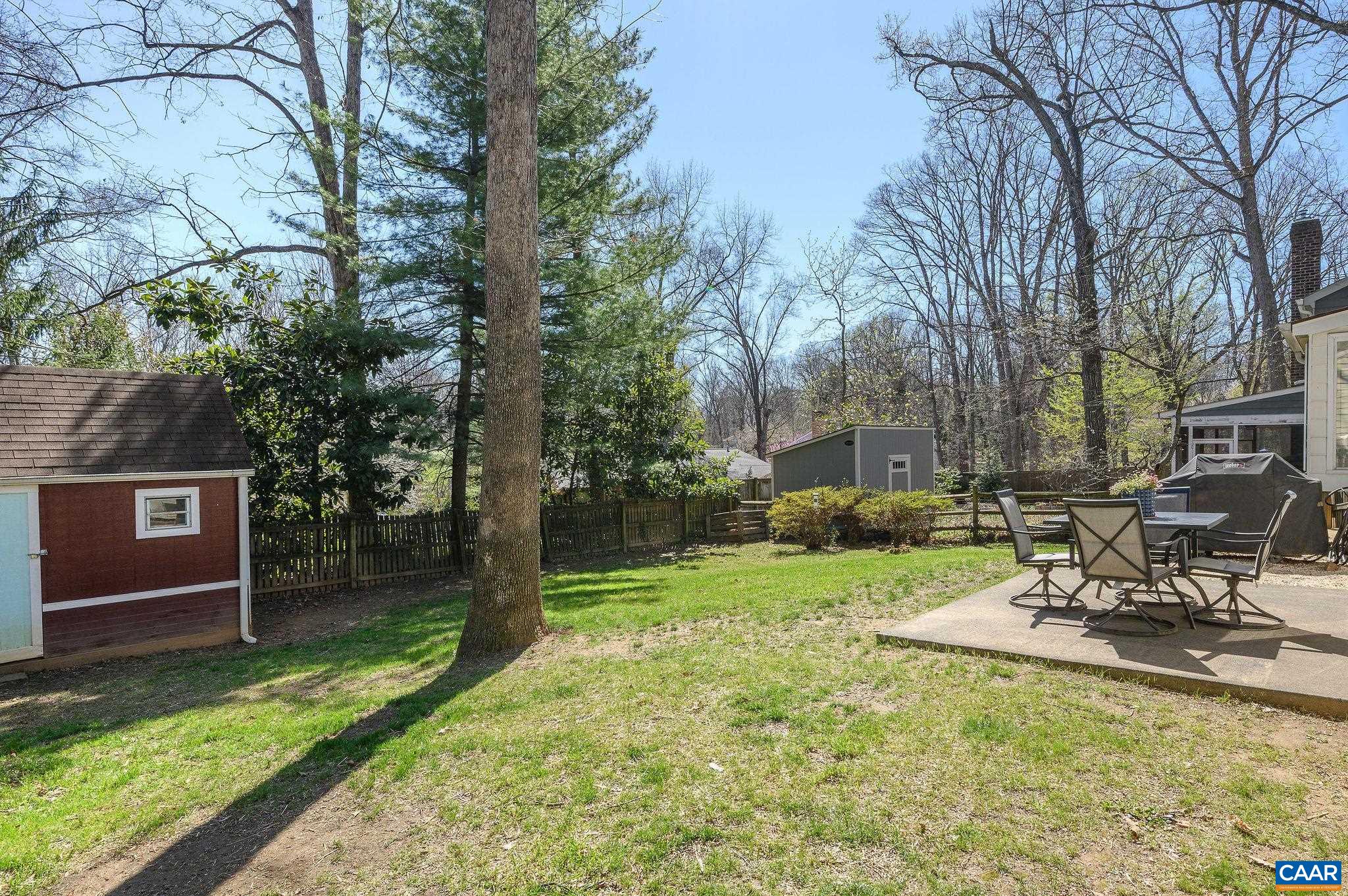 334 N BENNINGTON RD