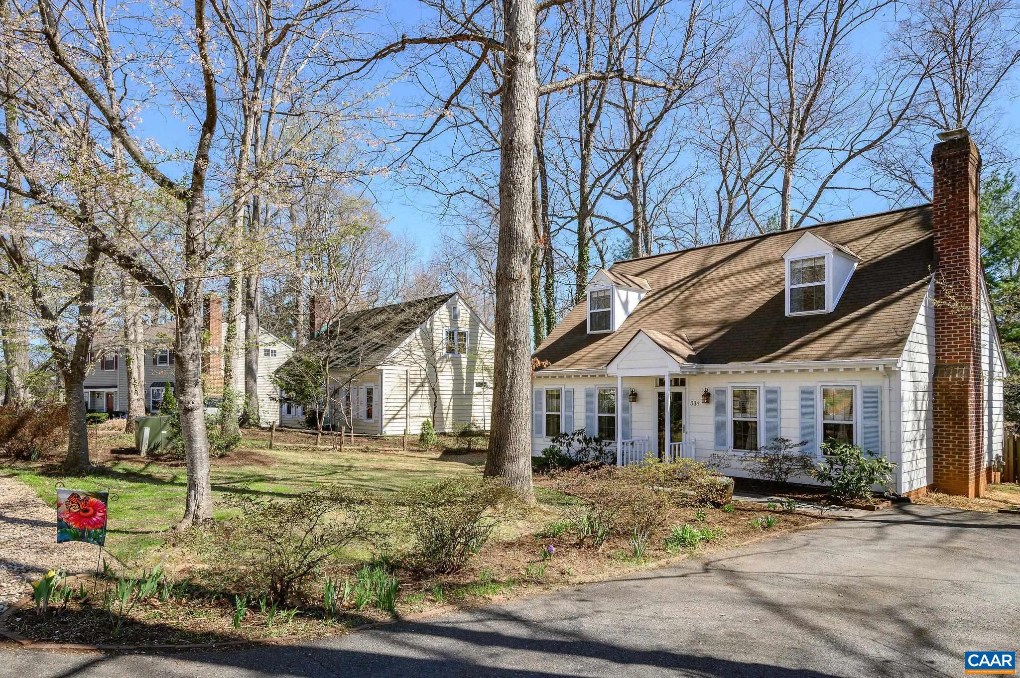 334 N BENNINGTON RD