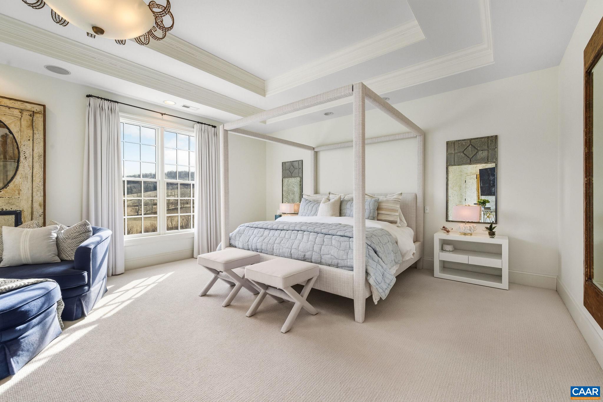 000 RAGGED MOUNTAIN DR