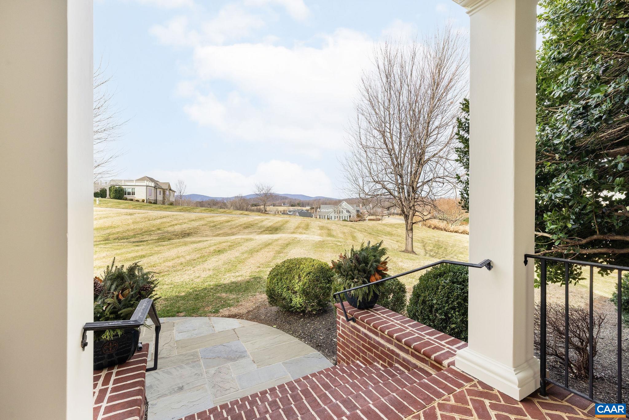 000 RAGGED MOUNTAIN DR