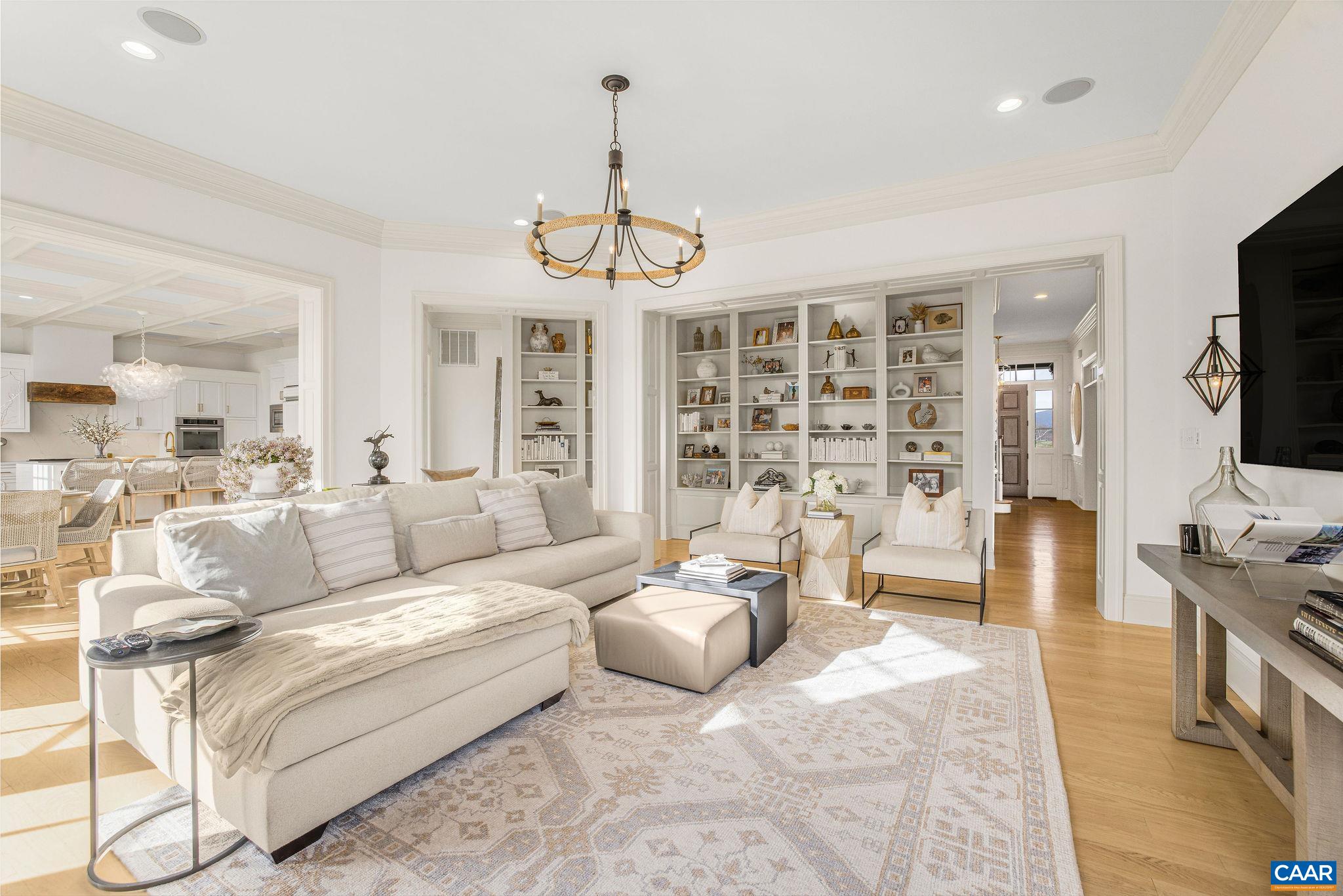 000 RAGGED MOUNTAIN DR
