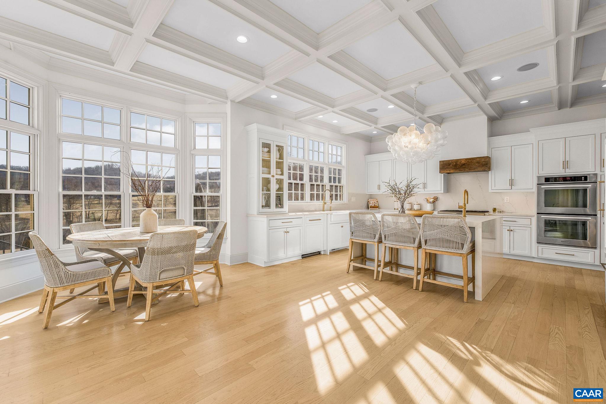 000 RAGGED MOUNTAIN DR