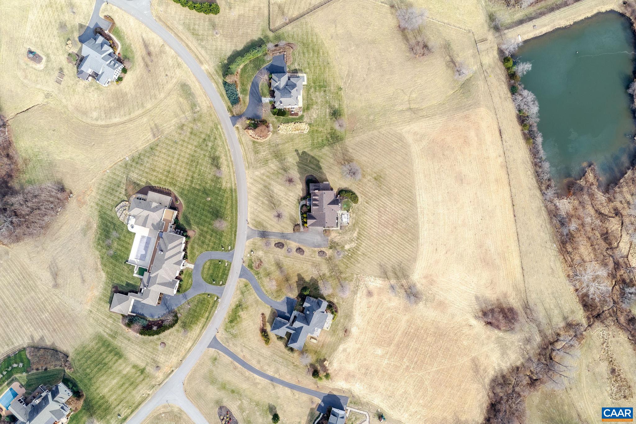 000 RAGGED MOUNTAIN DR