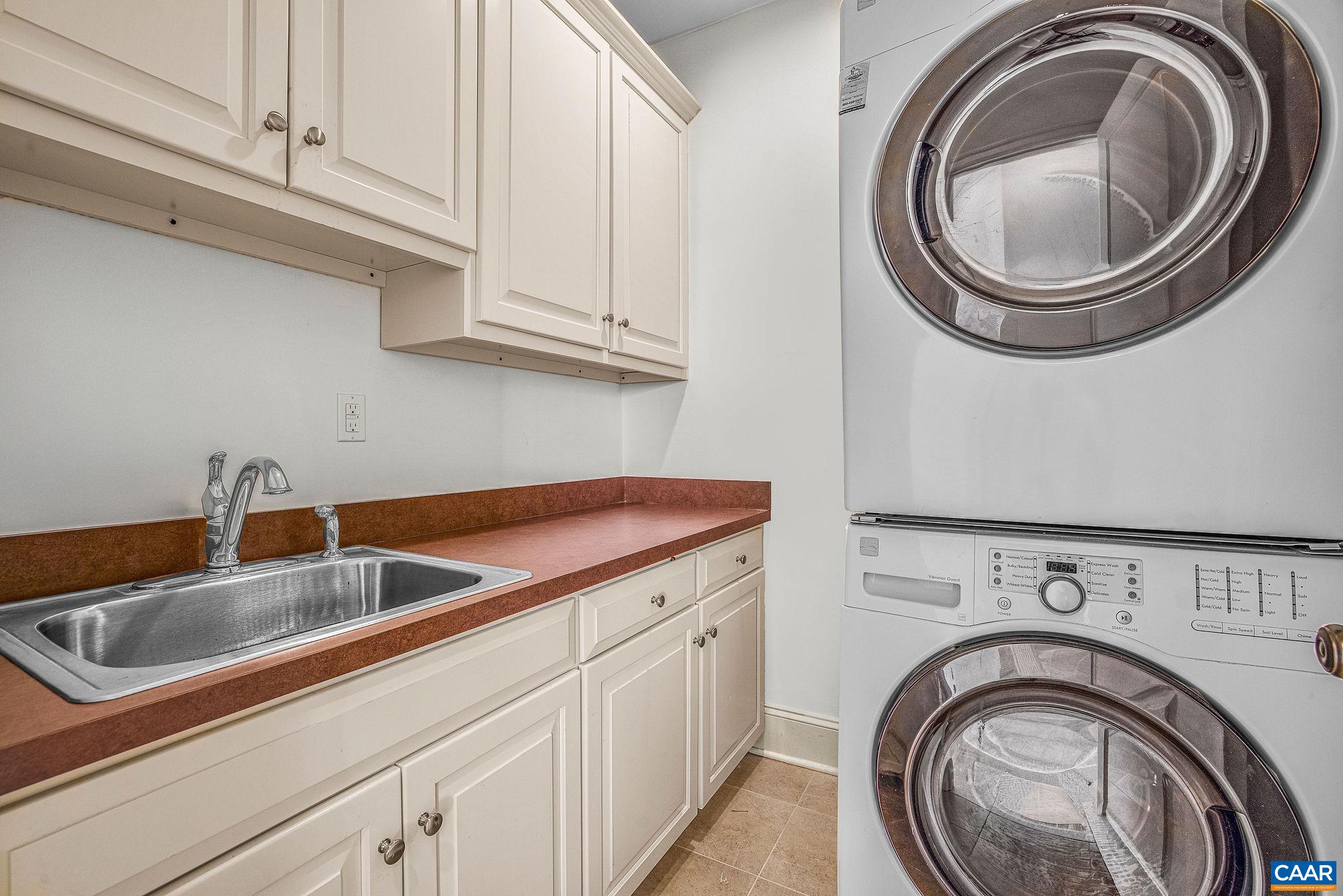 000 RAGGED MOUNTAIN DR