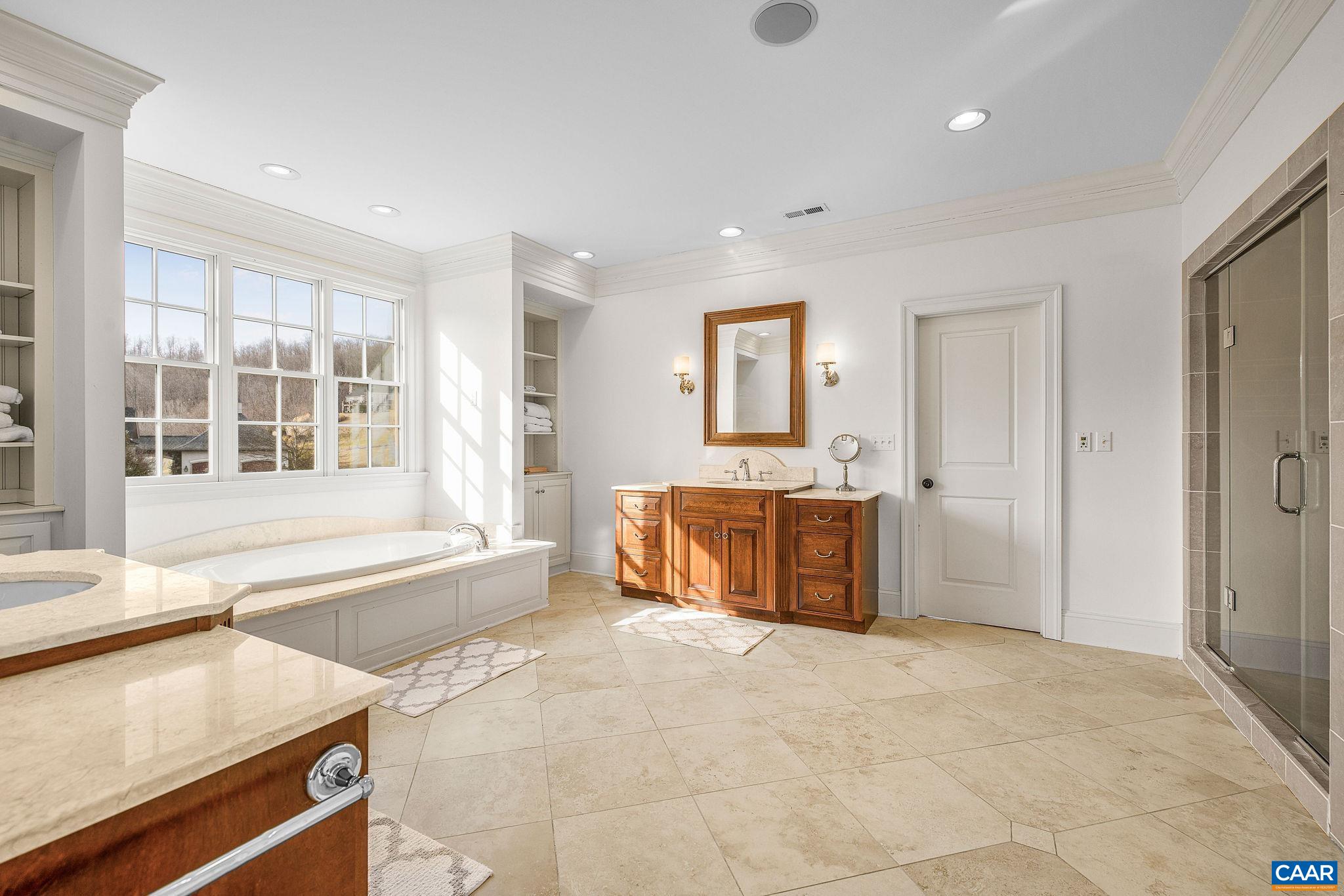000 RAGGED MOUNTAIN DR