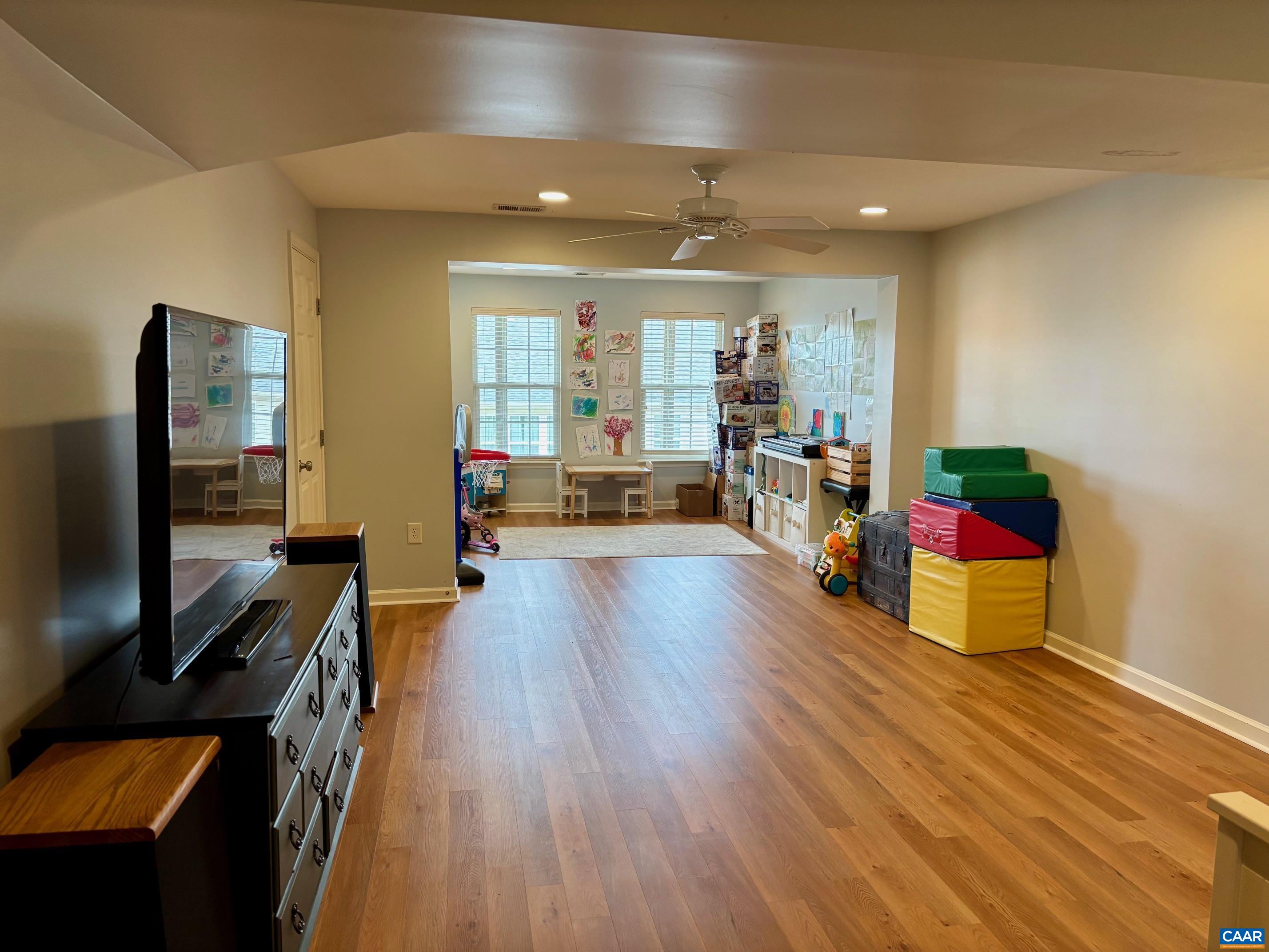 1548 MONTESSORI TER