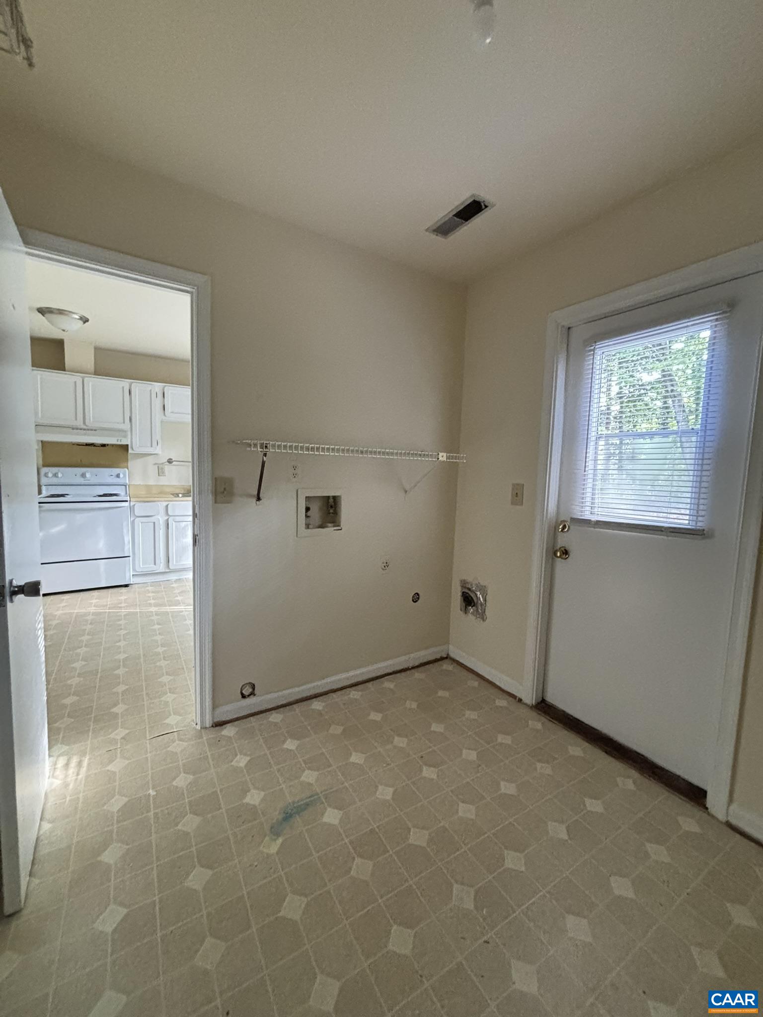 1602 TOWNWOOD CT