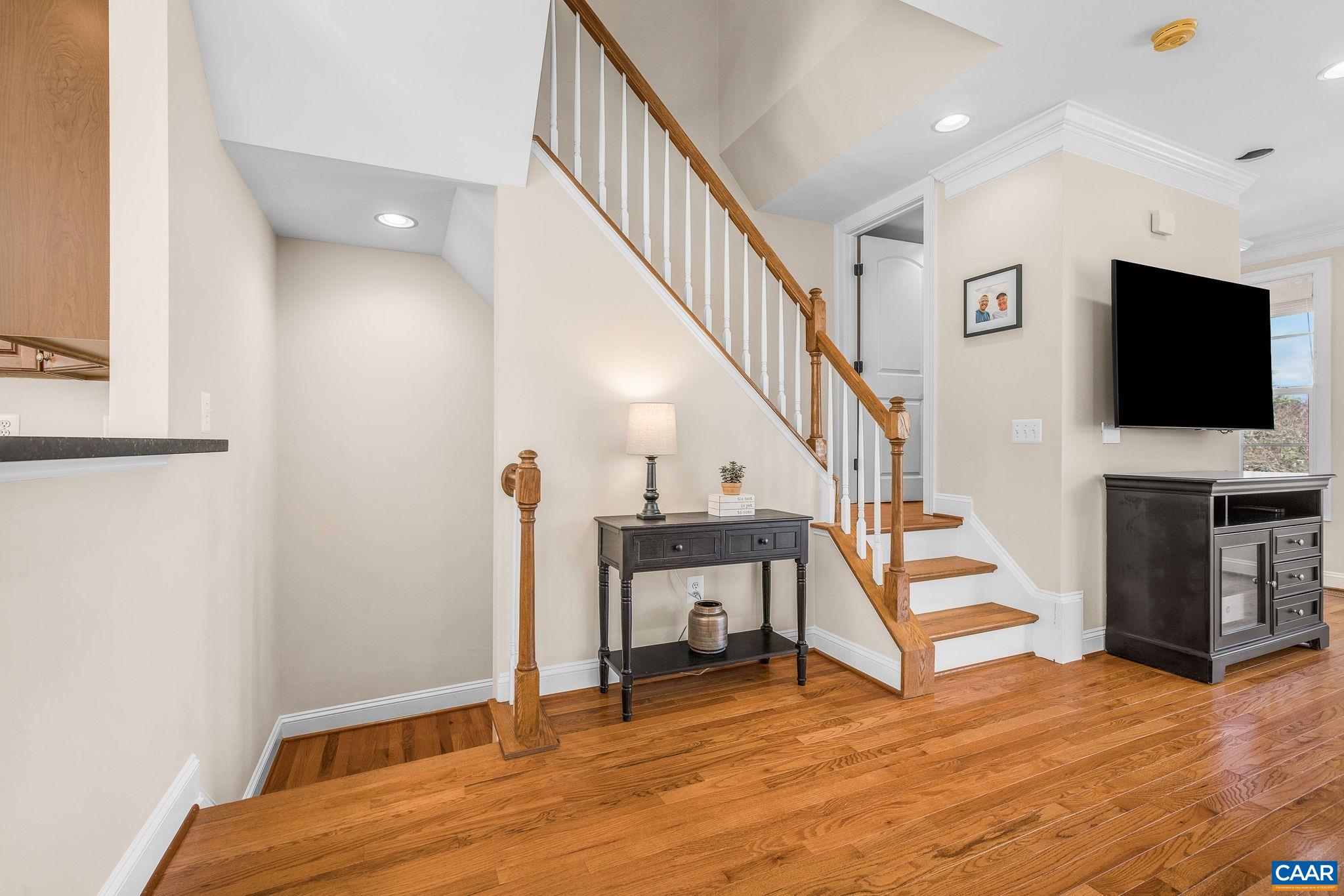 506 TULIP TREE CT
