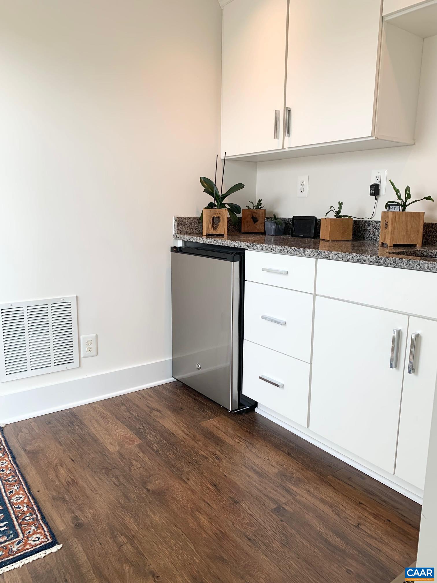 129 ALMERE AVE