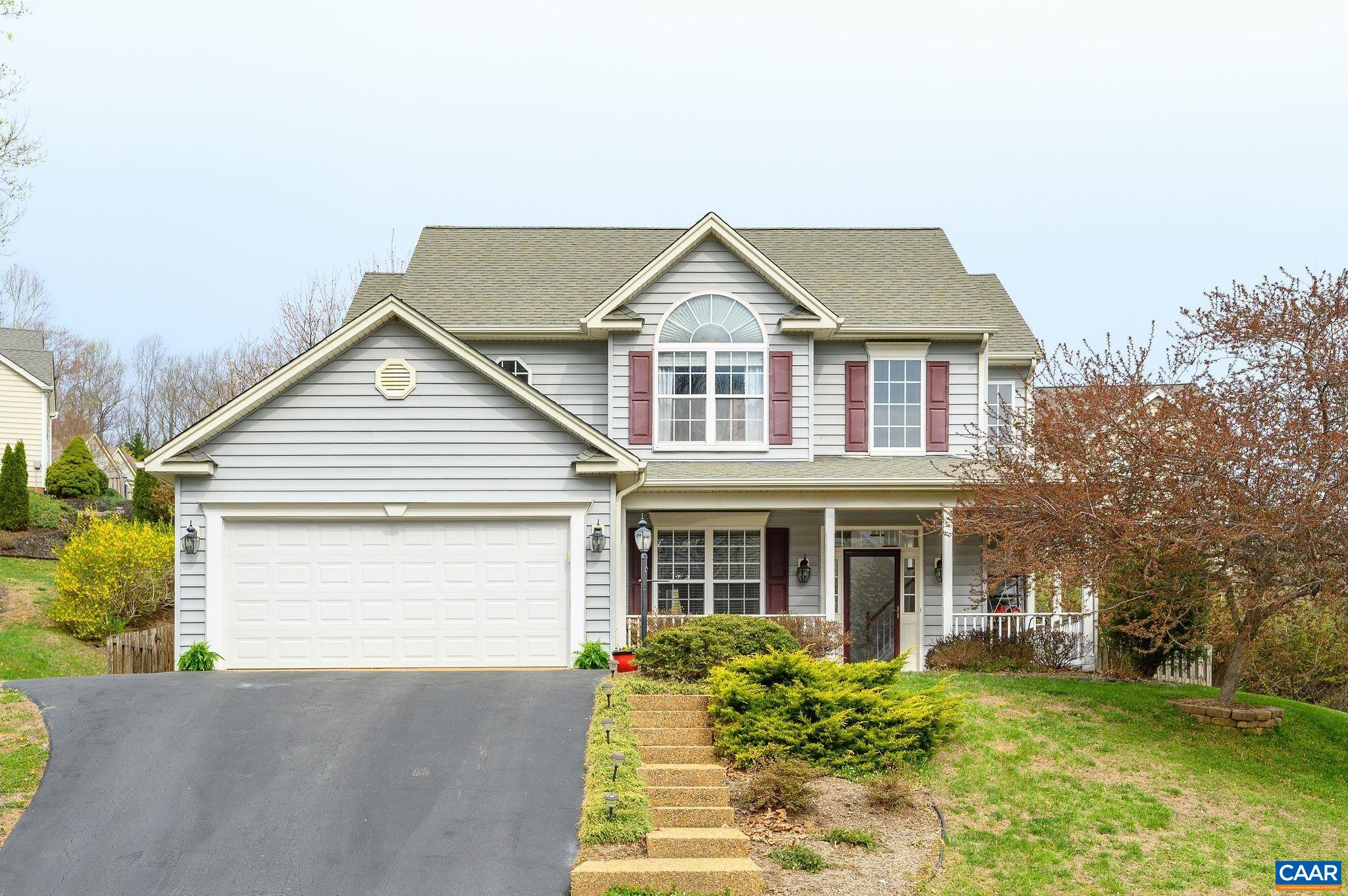 1156 FOXVALE LN