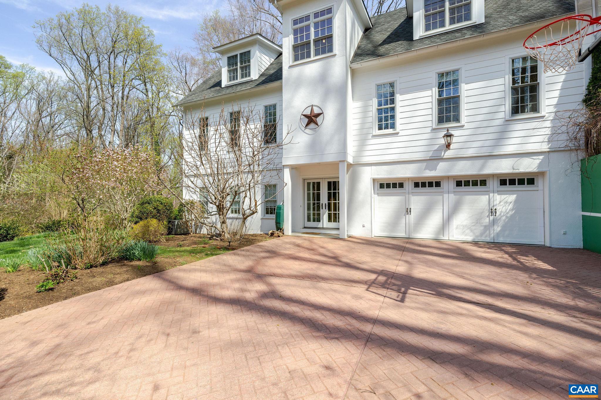 1331 Hilltop Rd
