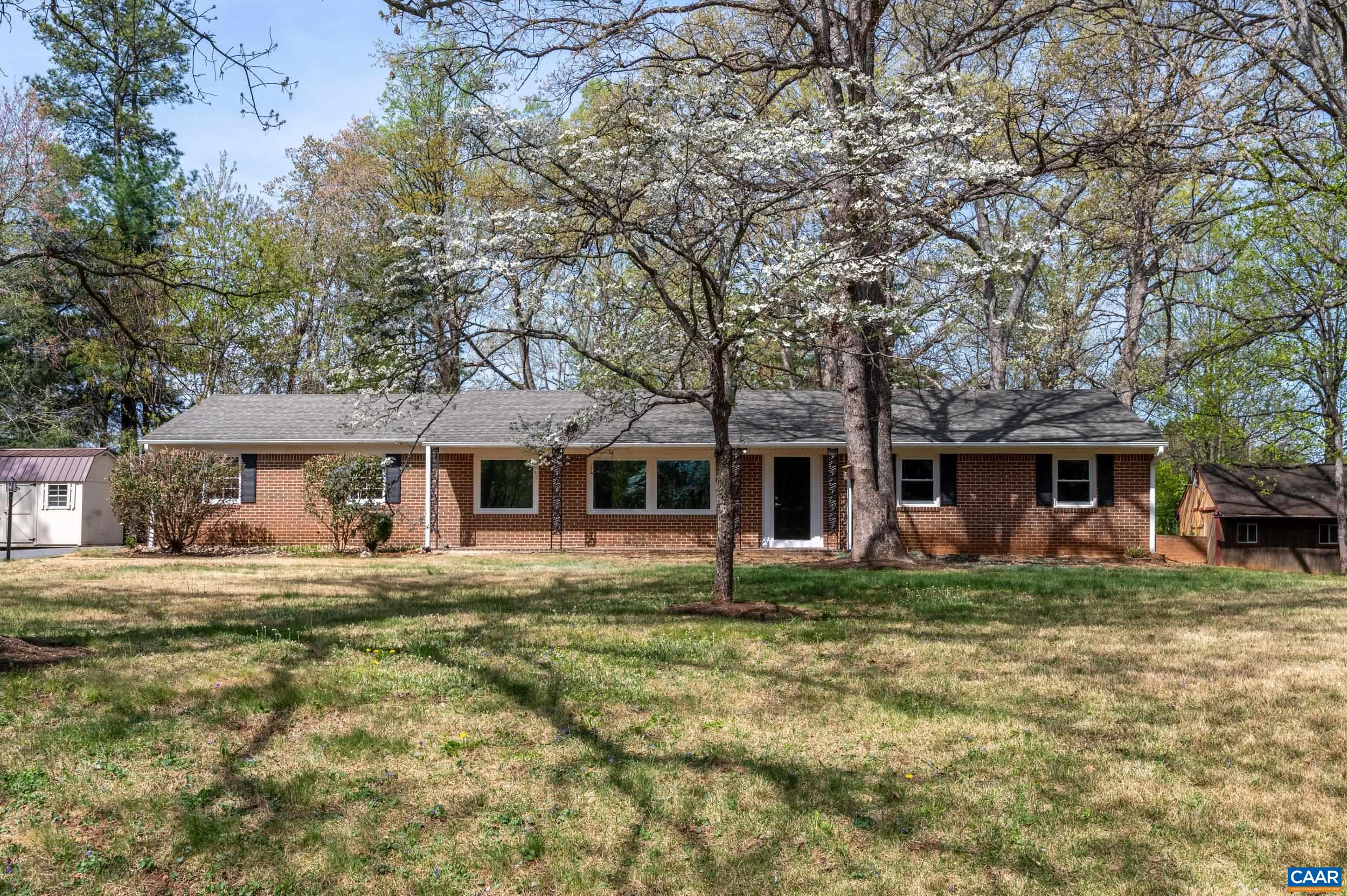 6709 SPRING HILL RD