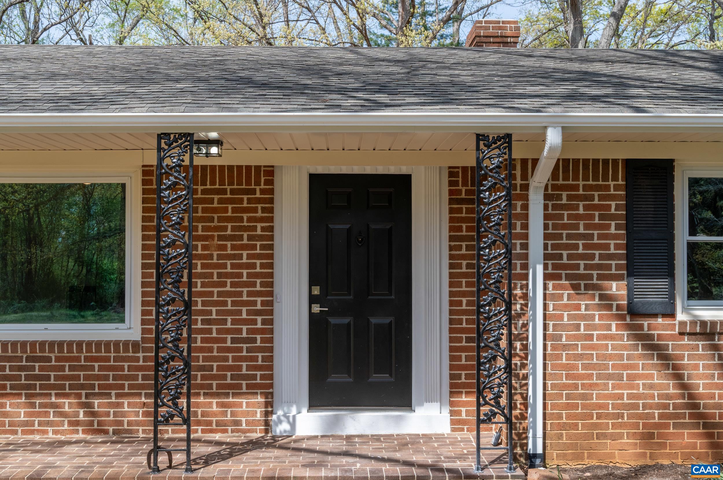6709 SPRING HILL RD