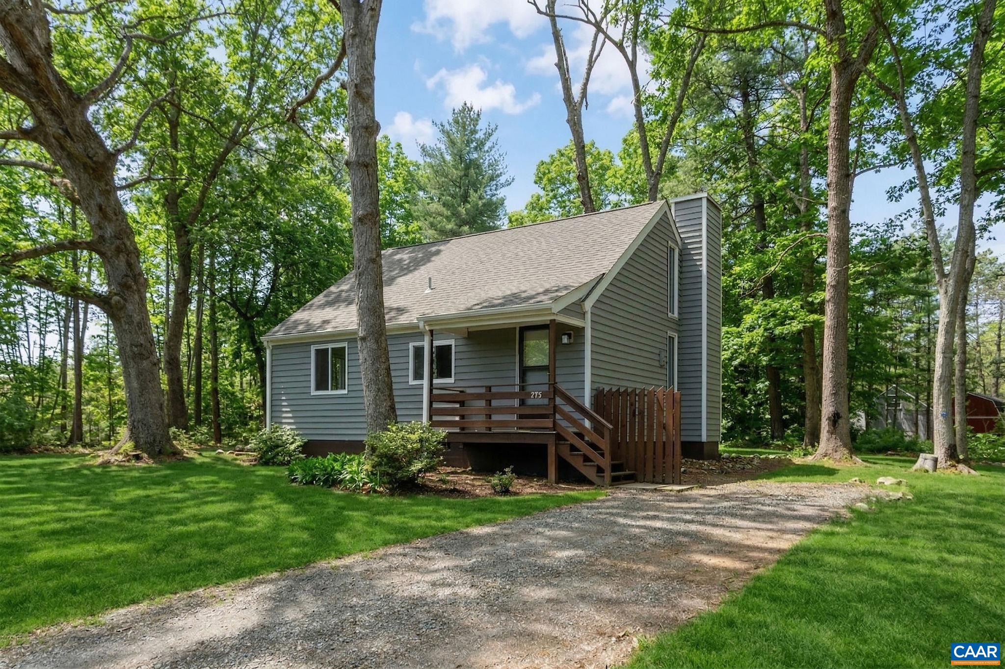 375 FENCE RD