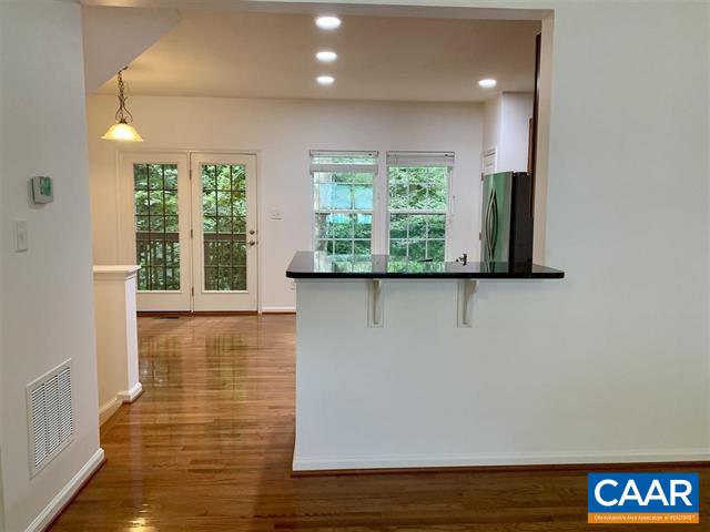 836 ROCK CREEK RD