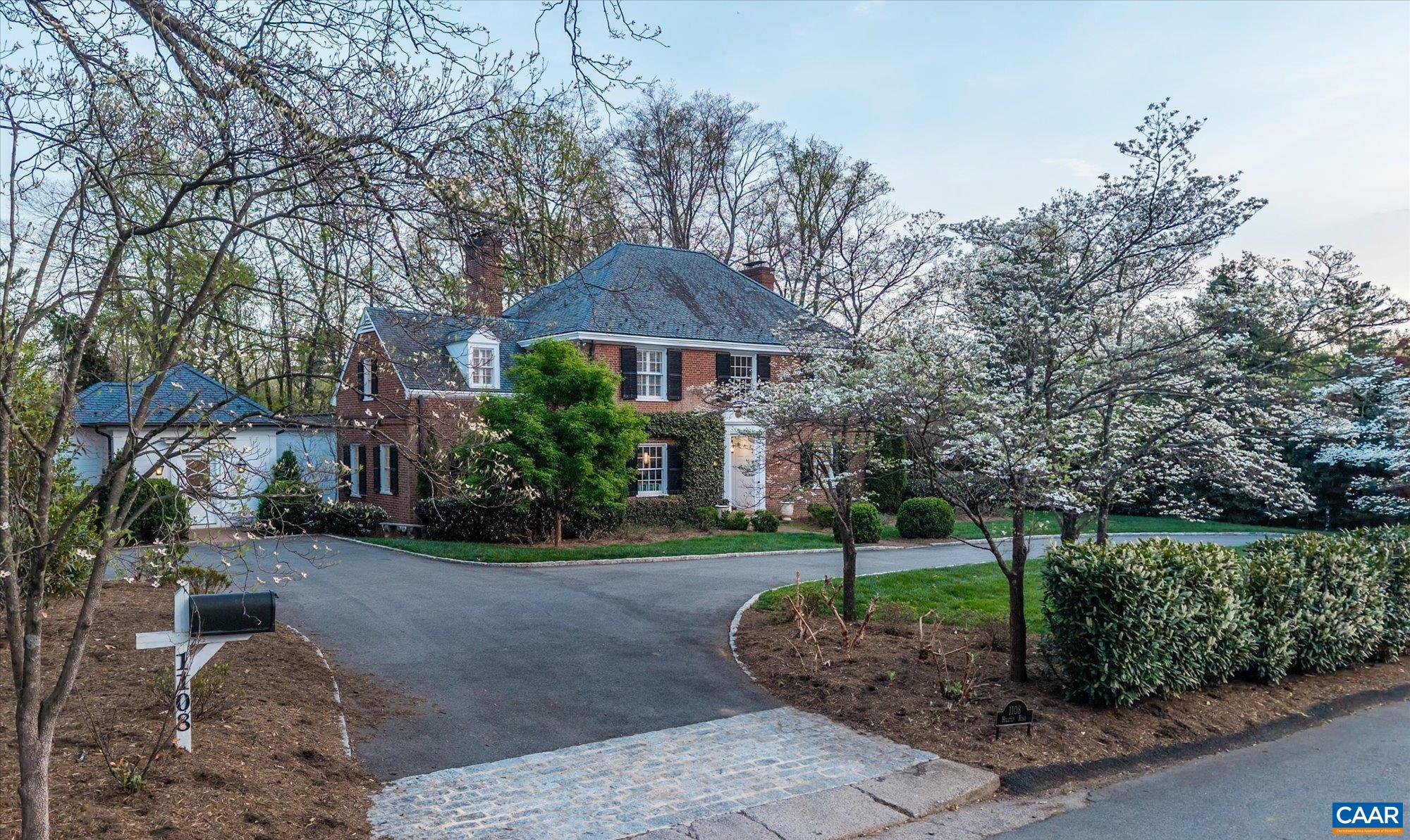 1108 Hilltop Rd
