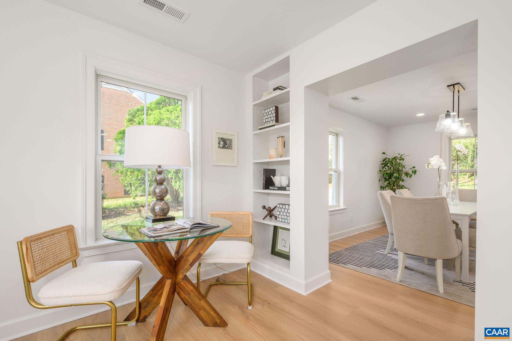 103 CHAUCER RD