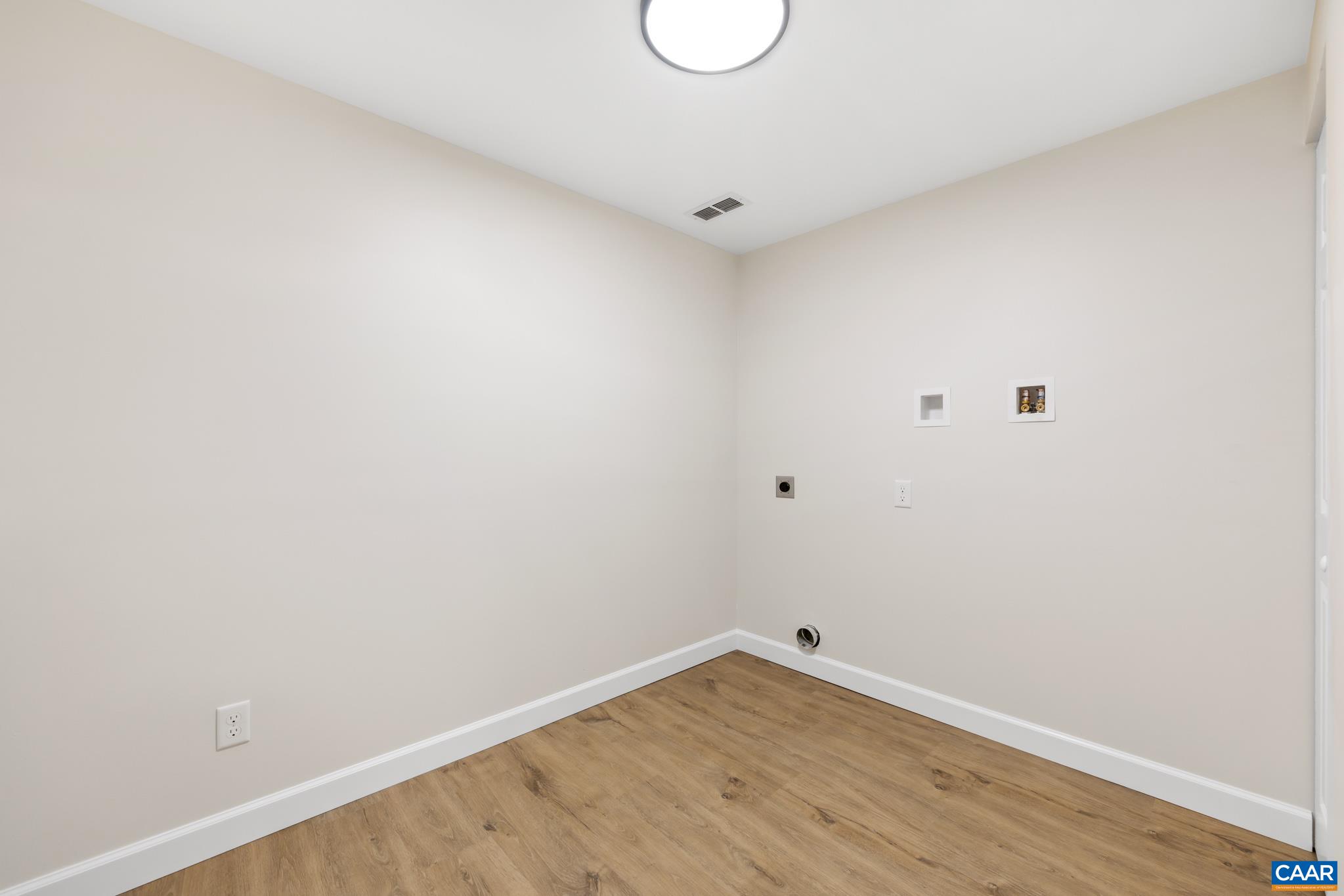 344 JUDGES RD