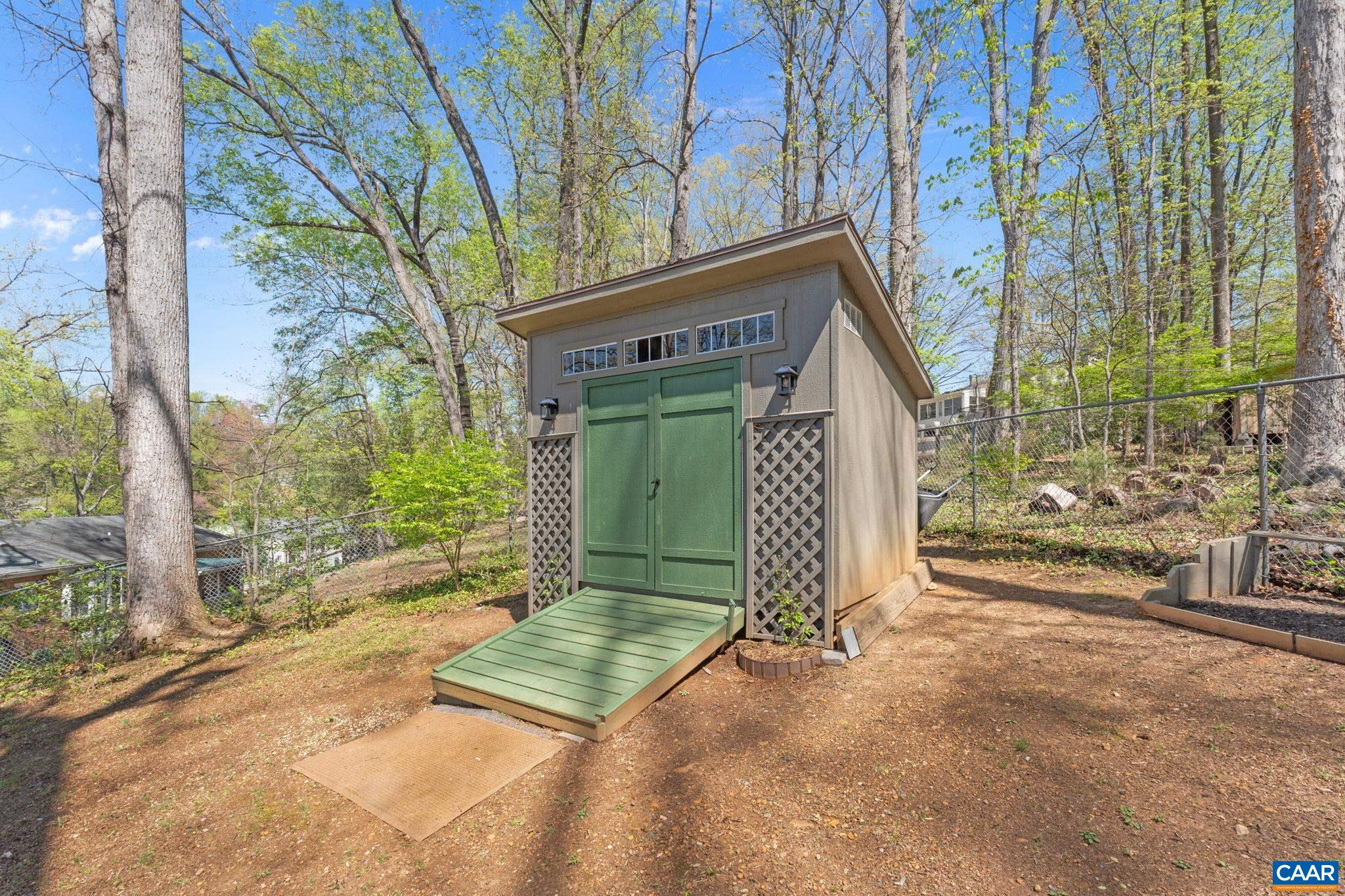 2228 BRANDYWINE DR