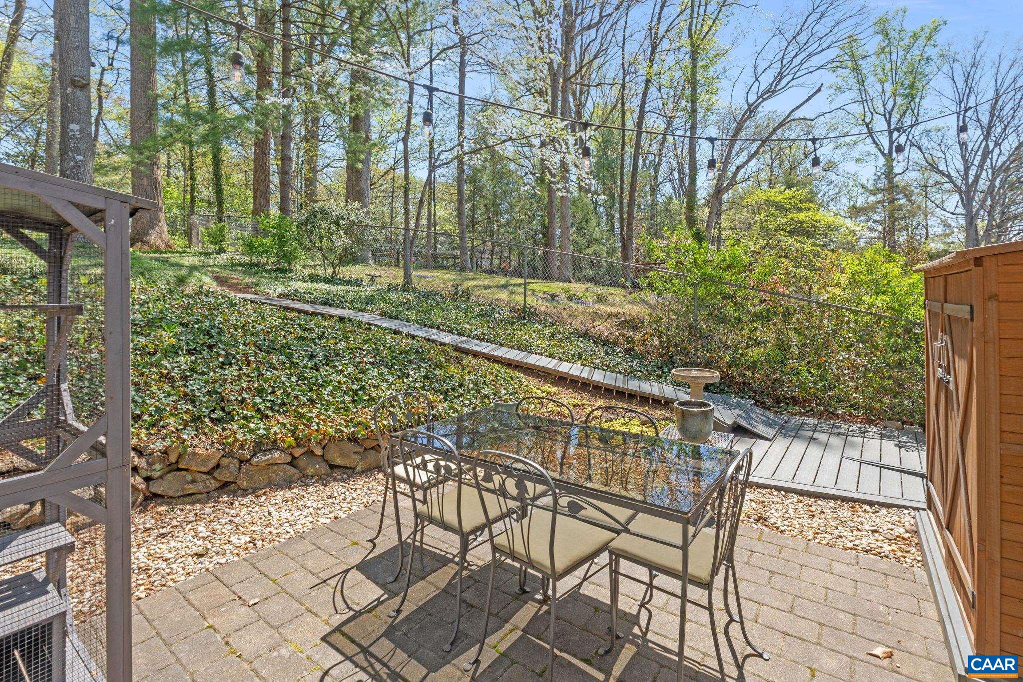 2228 BRANDYWINE DR