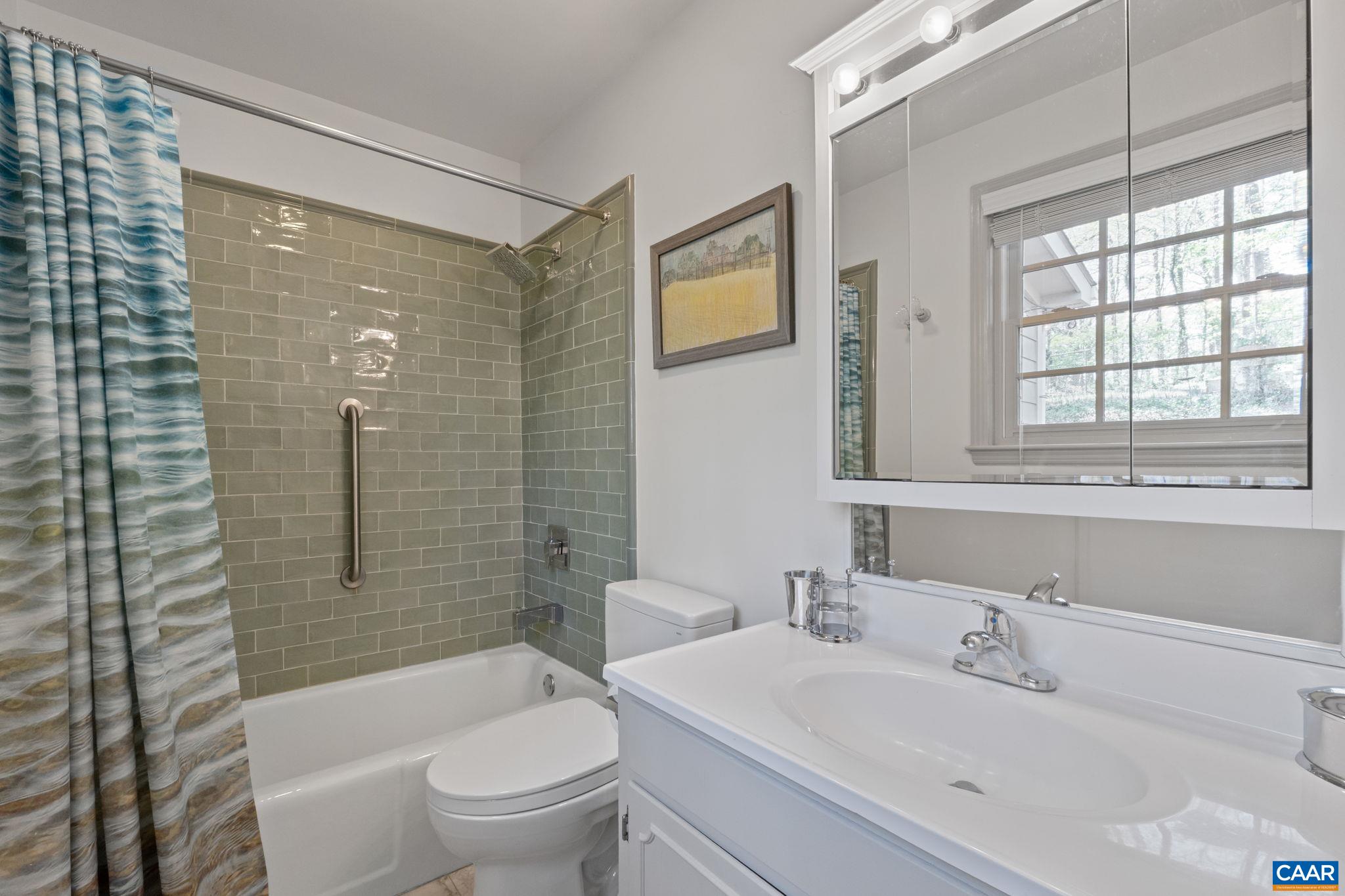 2228 BRANDYWINE DR