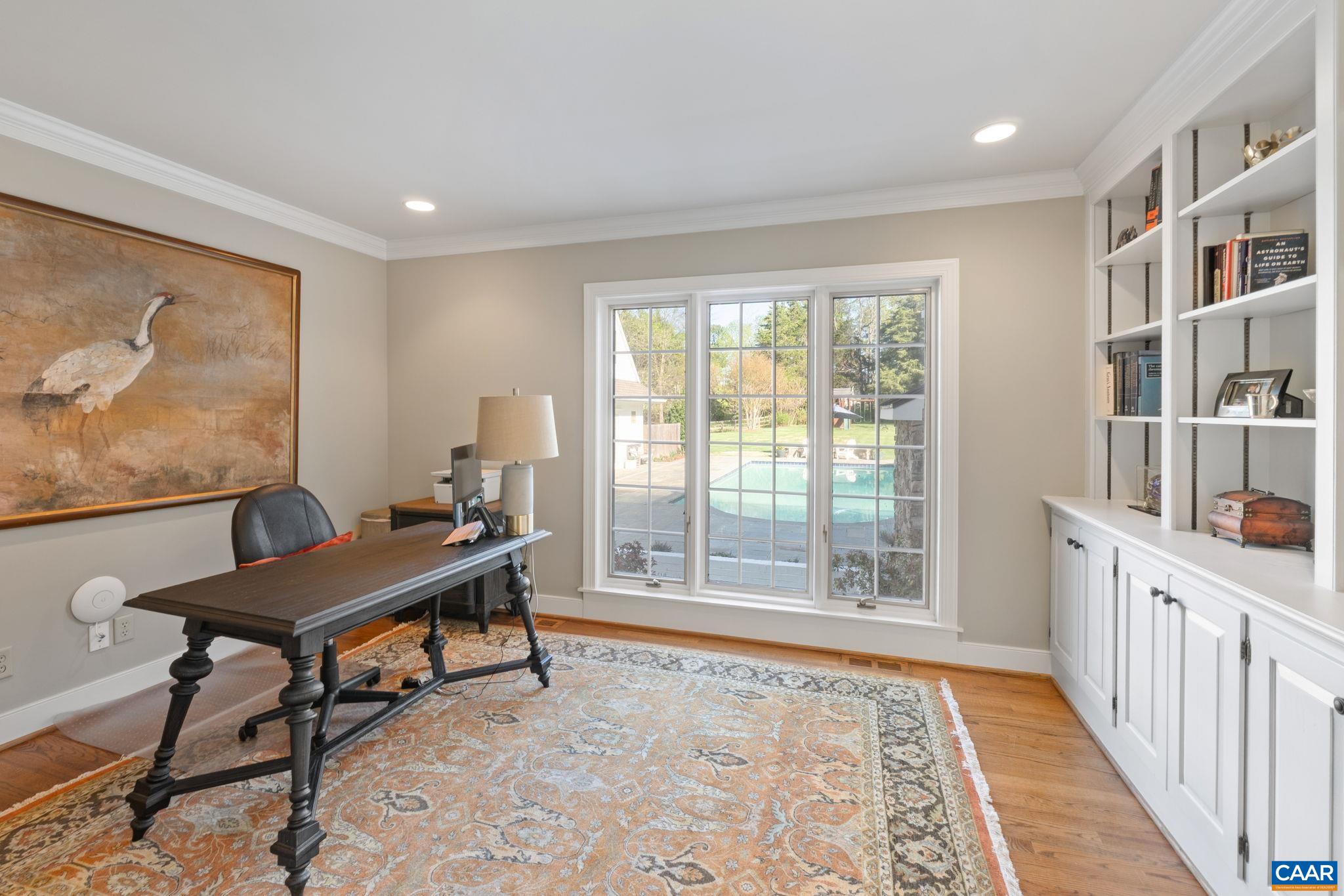 101 CAVALIER DR