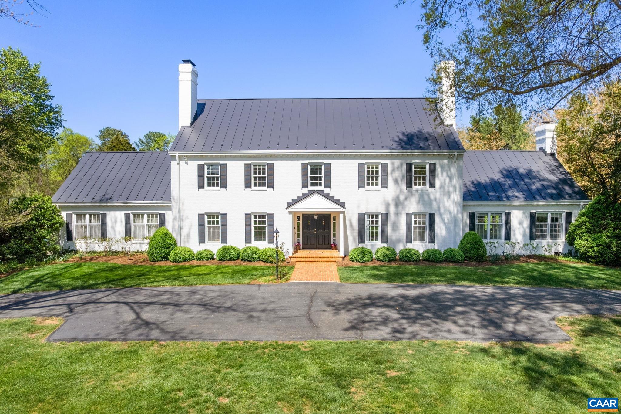 101 CAVALIER DR