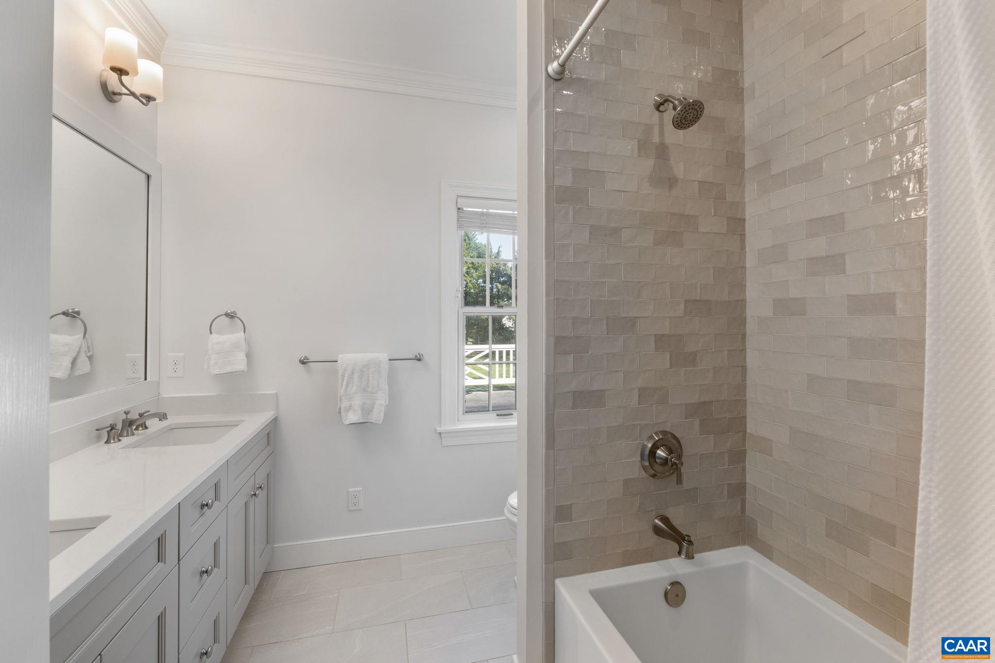 101 CAVALIER DR