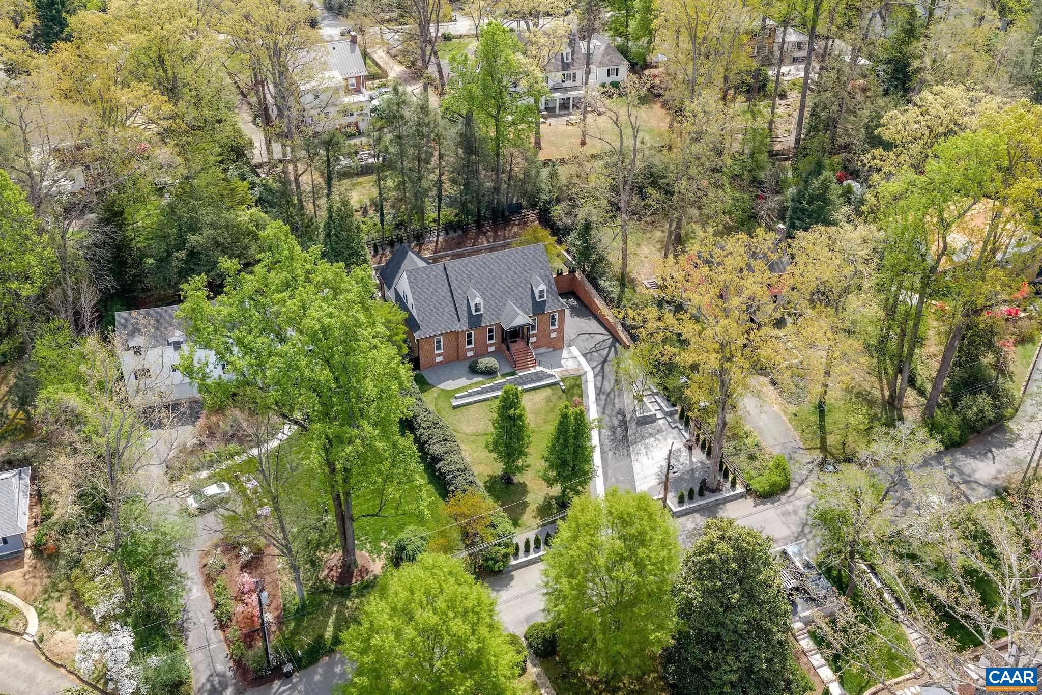 1330 HILLTOP RD