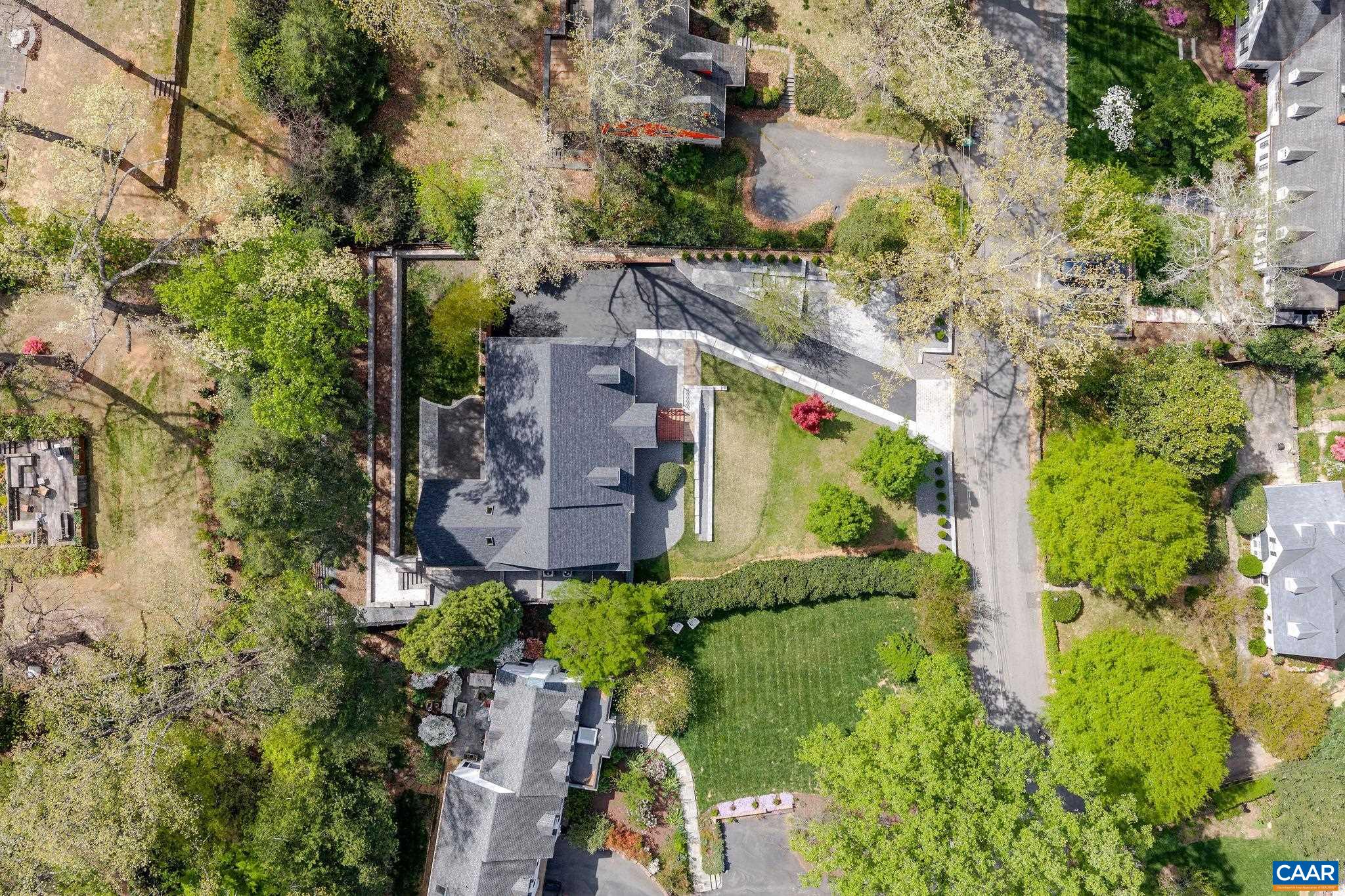 1330 HILLTOP RD