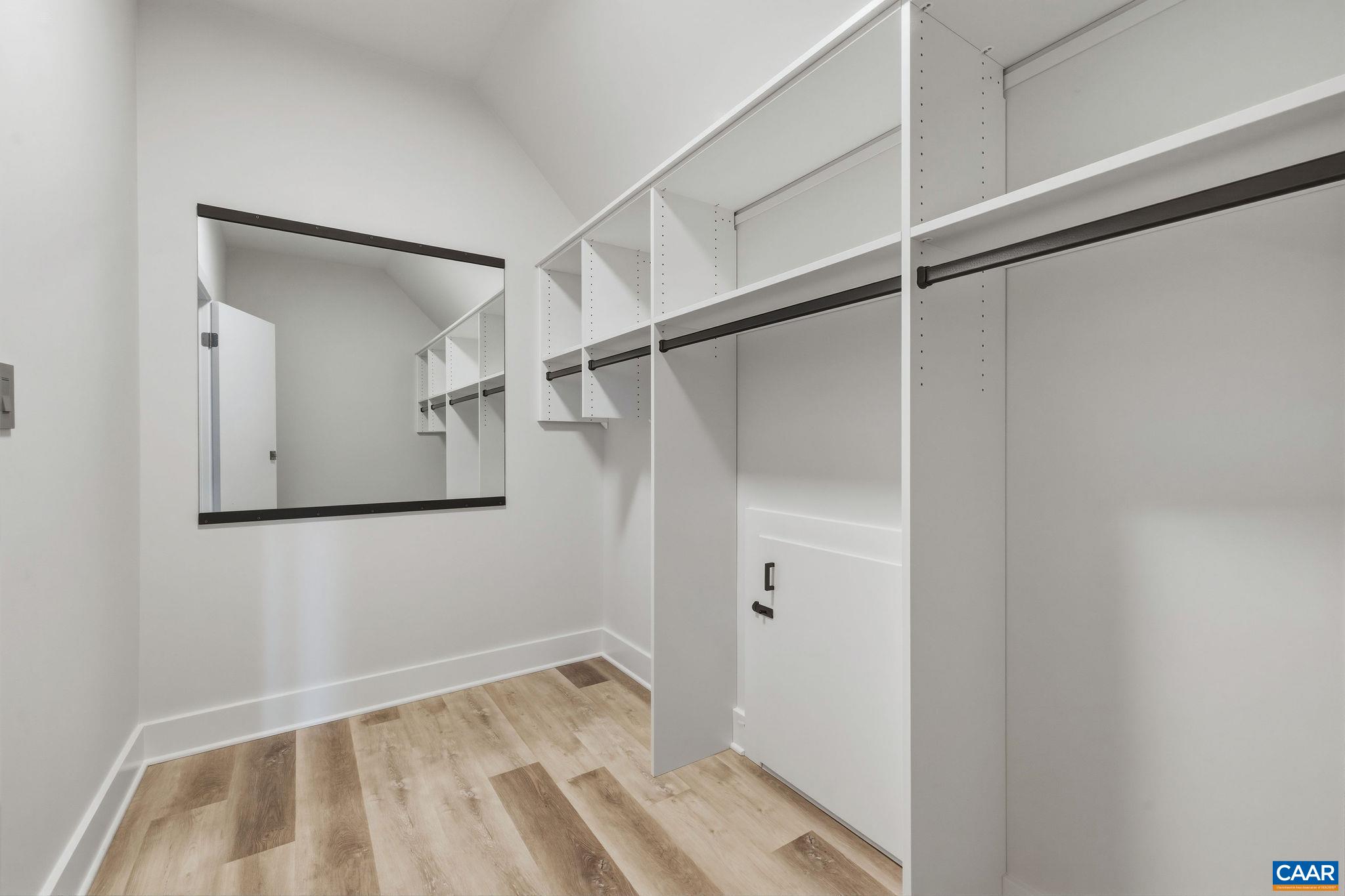 1330 HILLTOP RD
