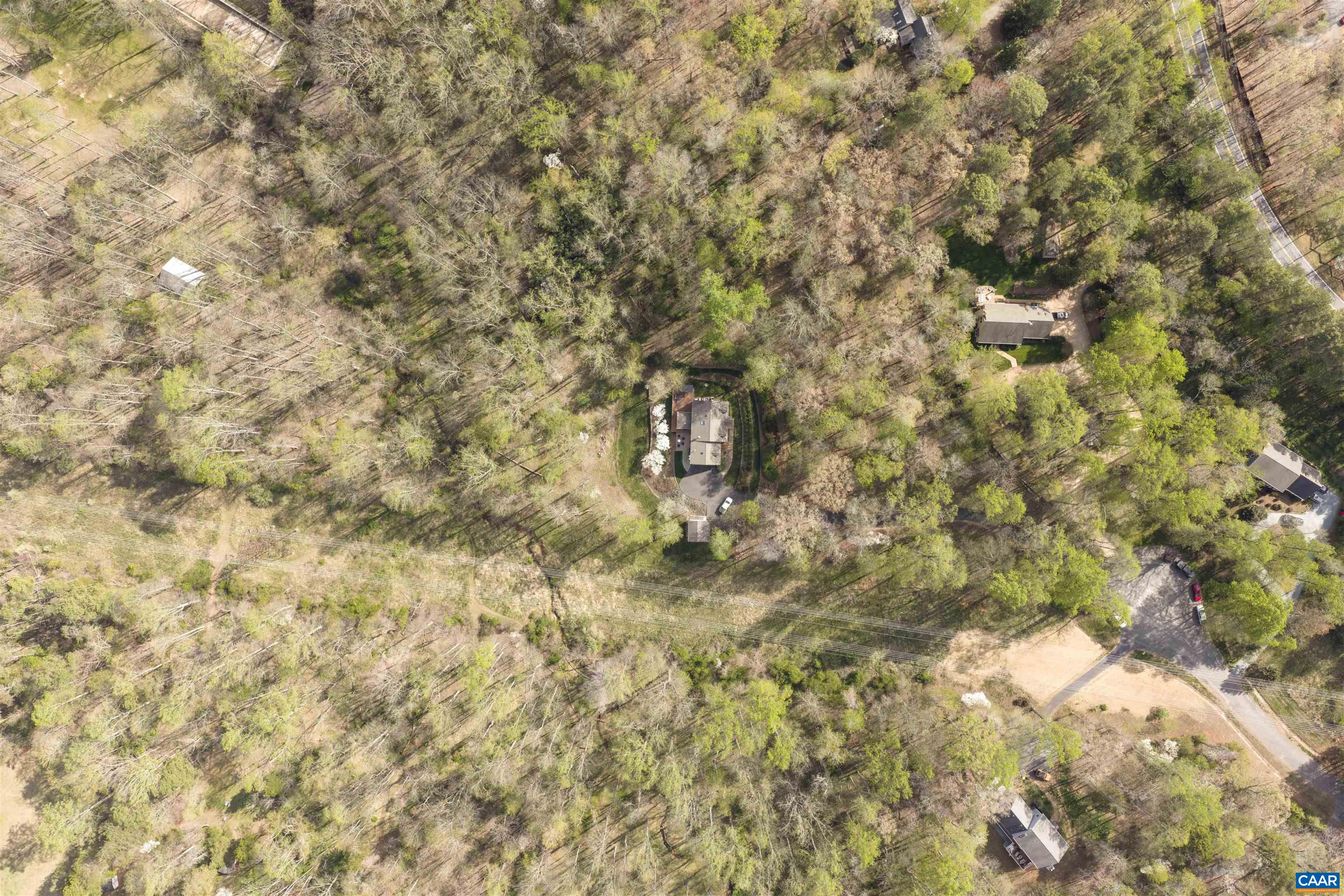 2700 WILLOW OAK CIR