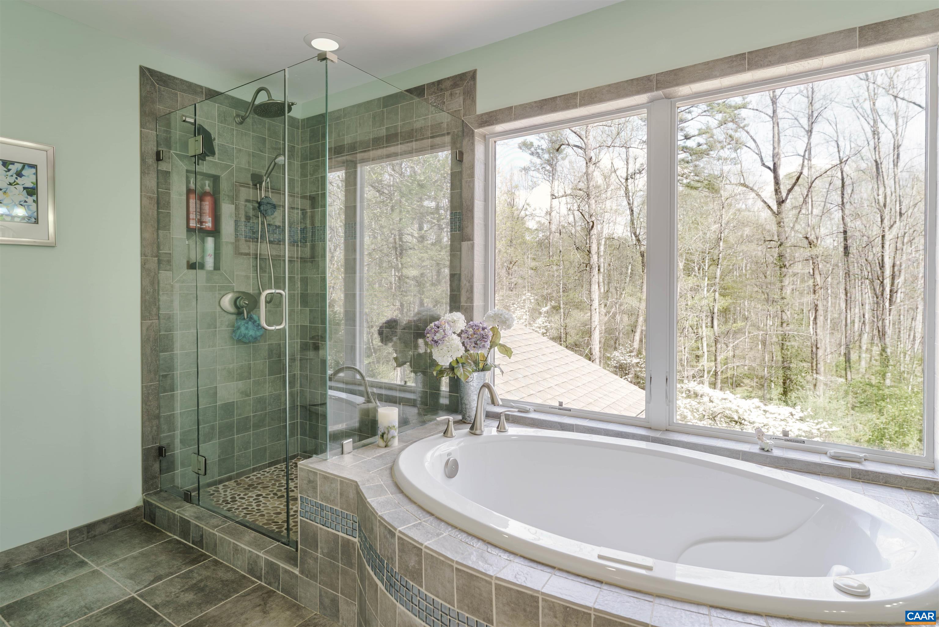 2700 WILLOW OAK CIR