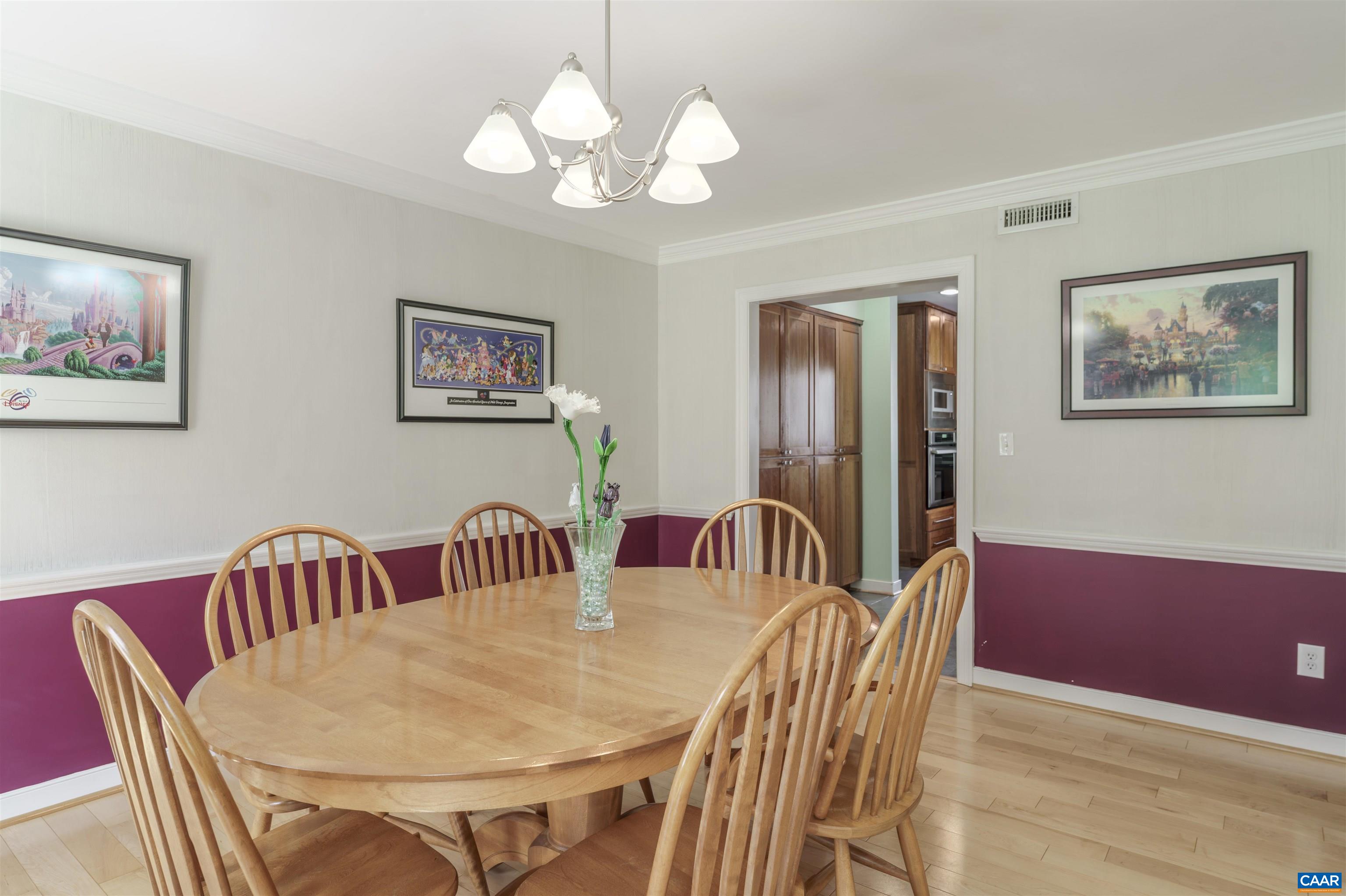 2700 WILLOW OAK CIR