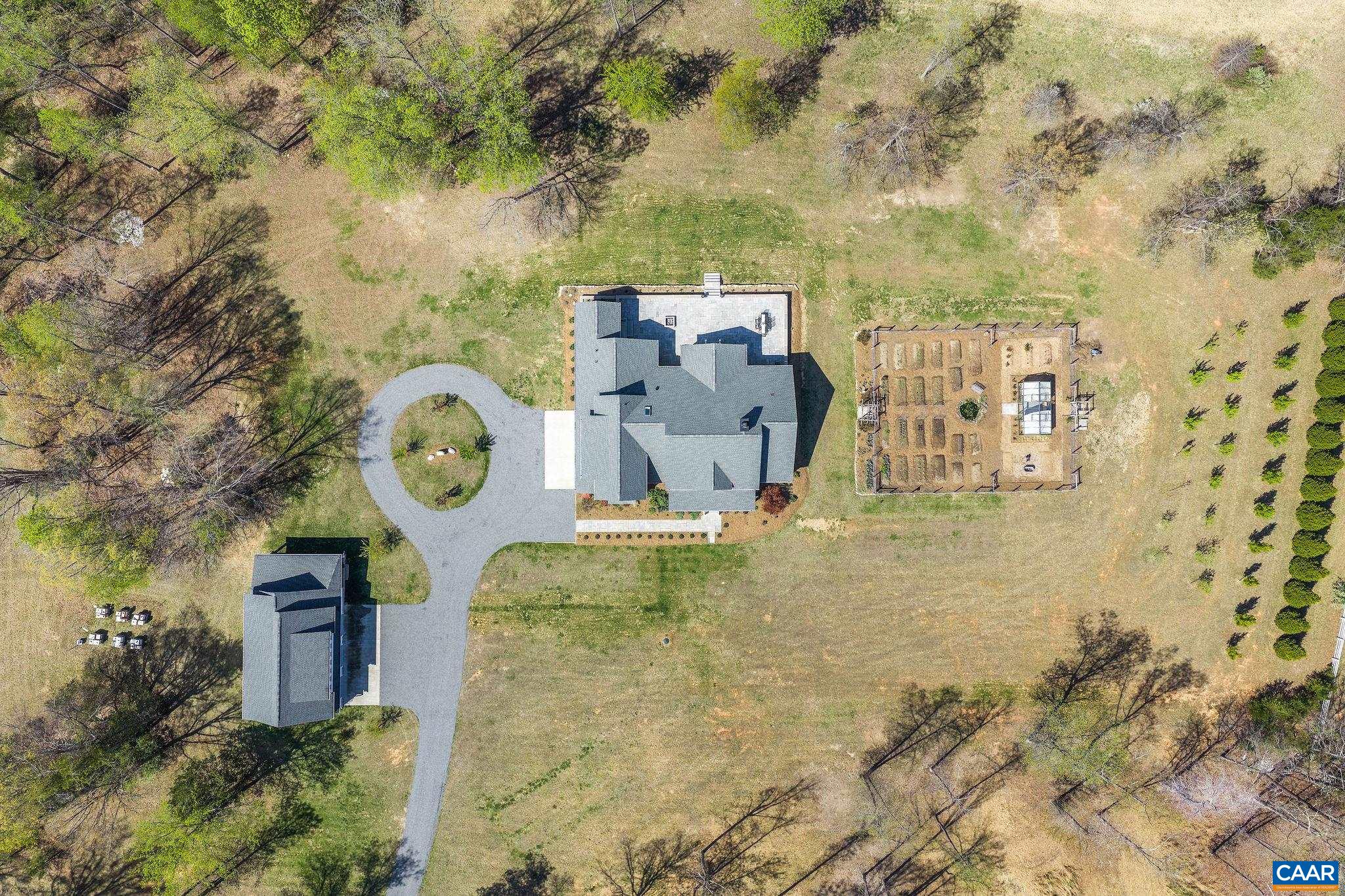 4764 ADVANCE MILLS RD