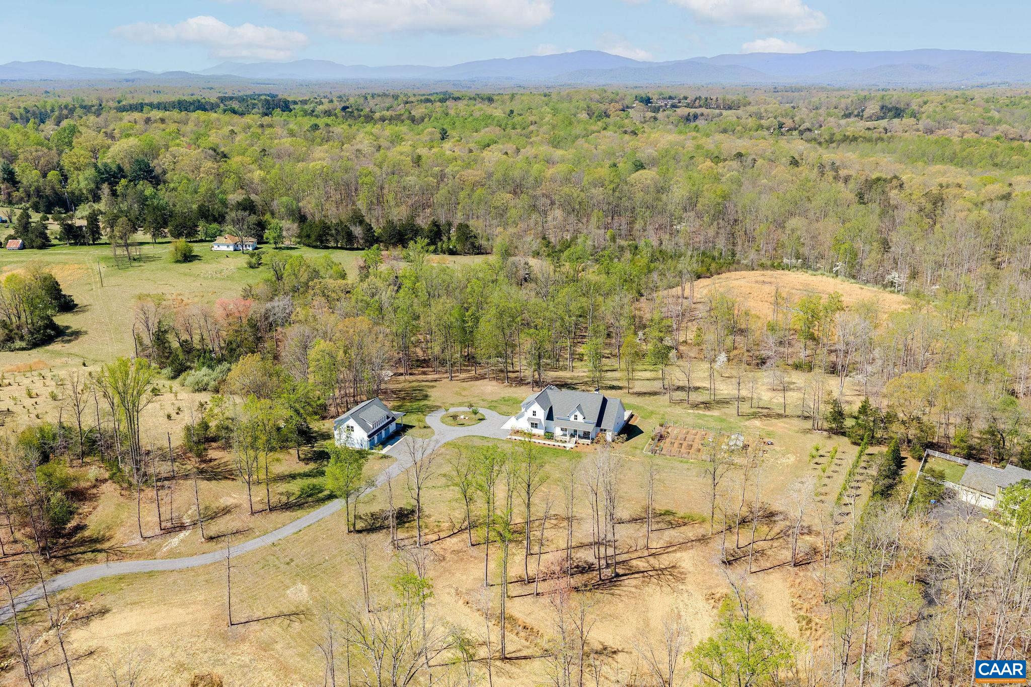 4764 ADVANCE MILLS RD