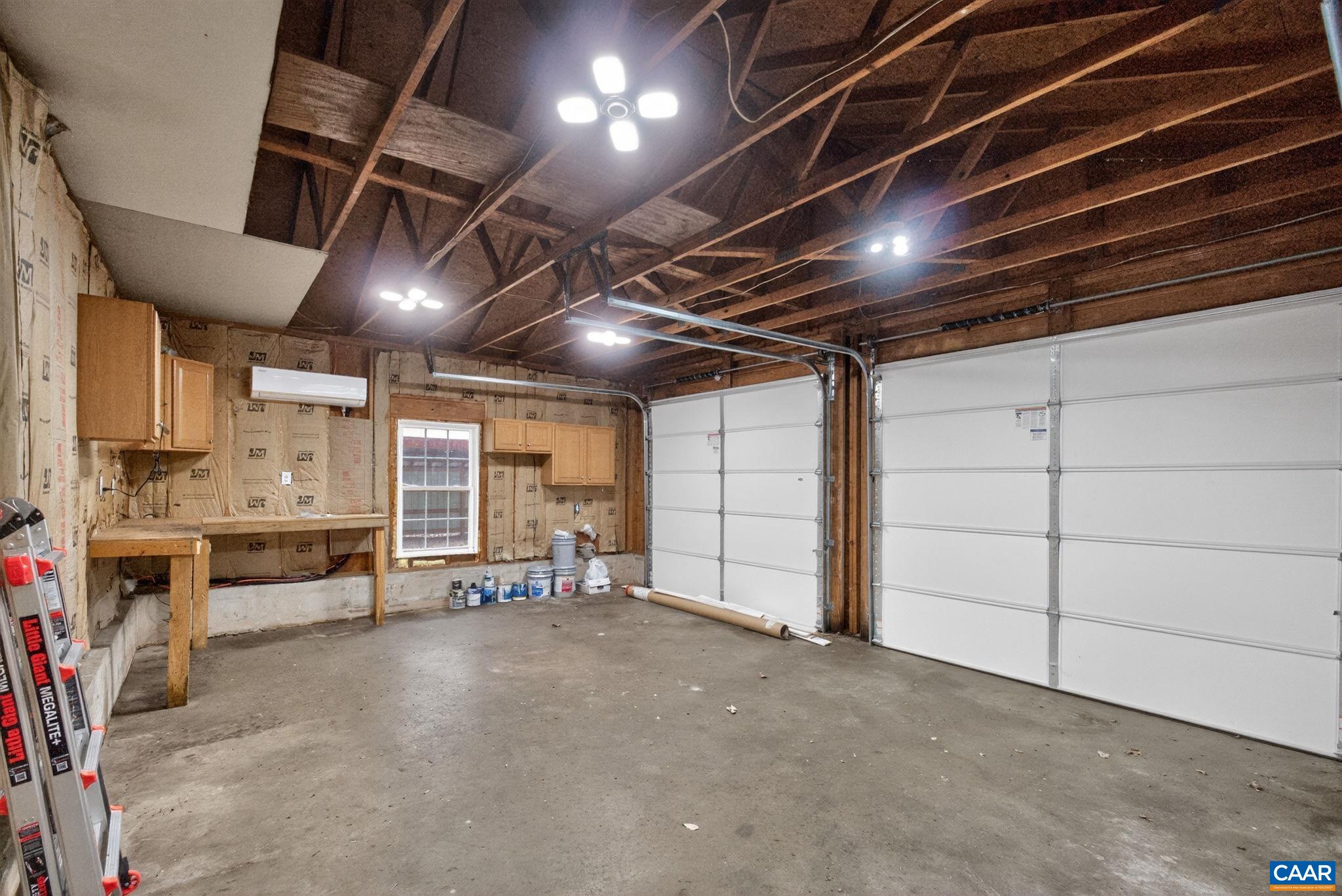 673 CEDAR LANE RD