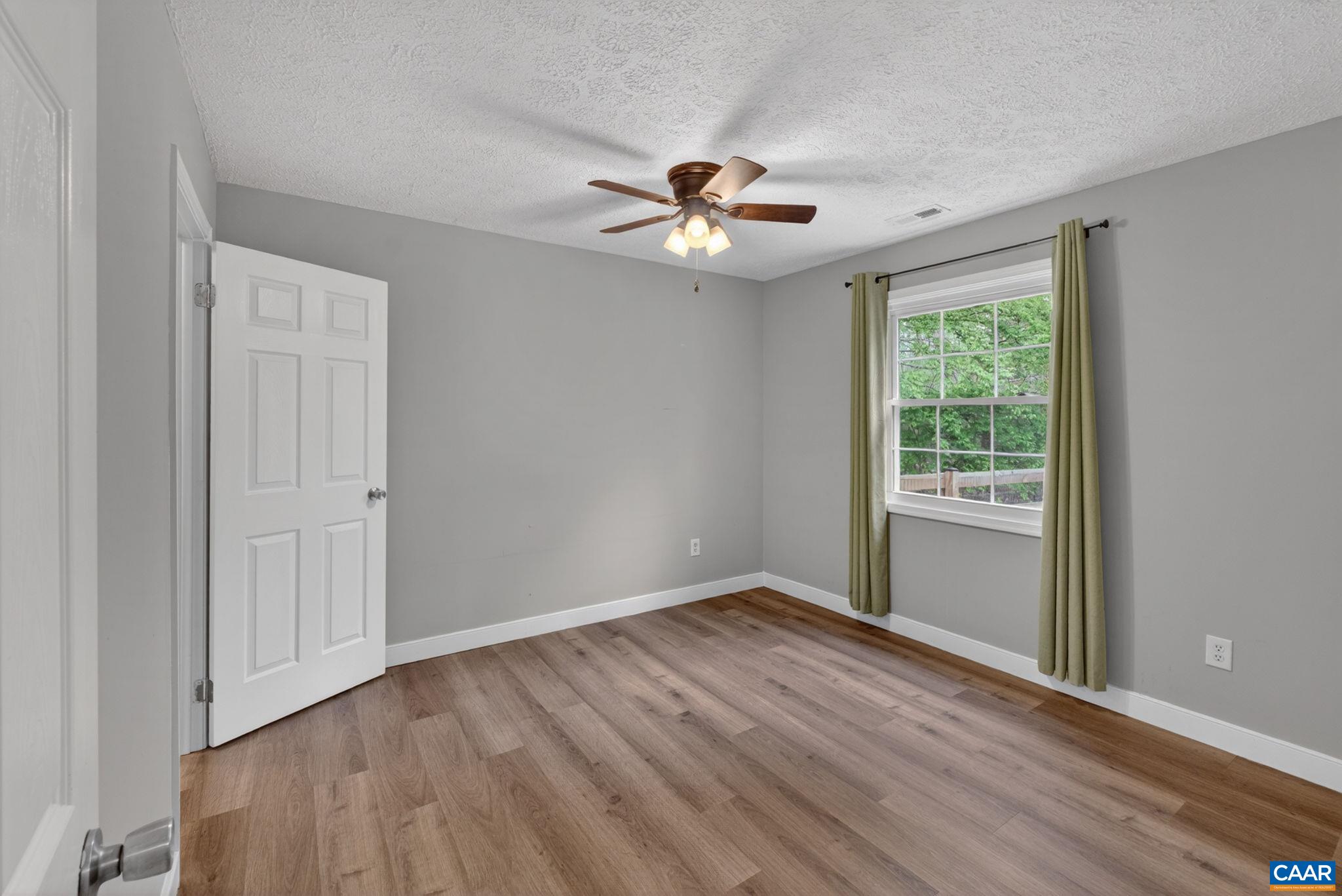 673 CEDAR LANE RD