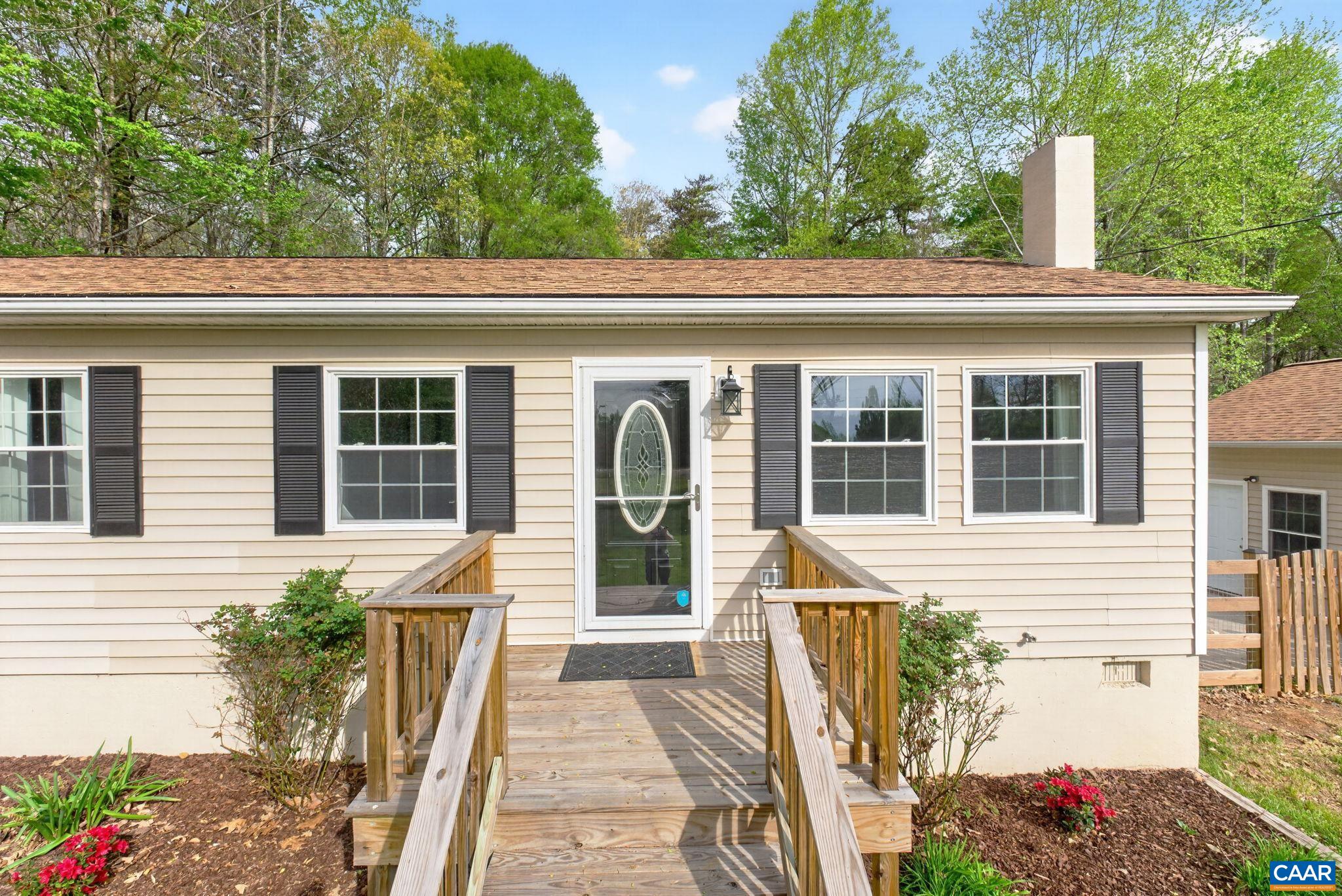 673 CEDAR LANE RD
