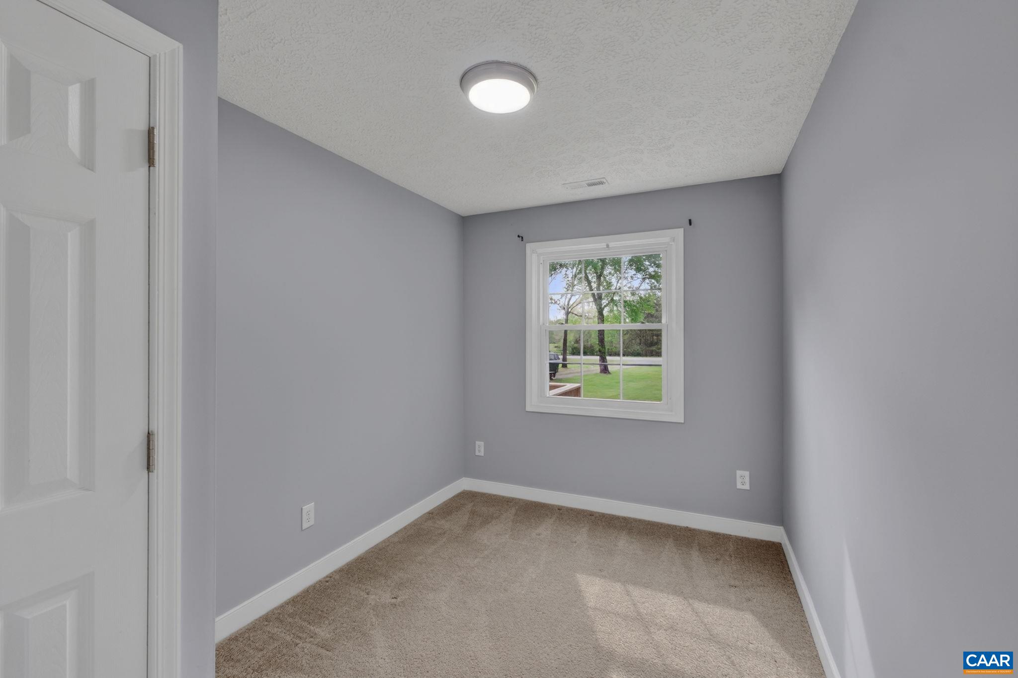 673 CEDAR LANE RD