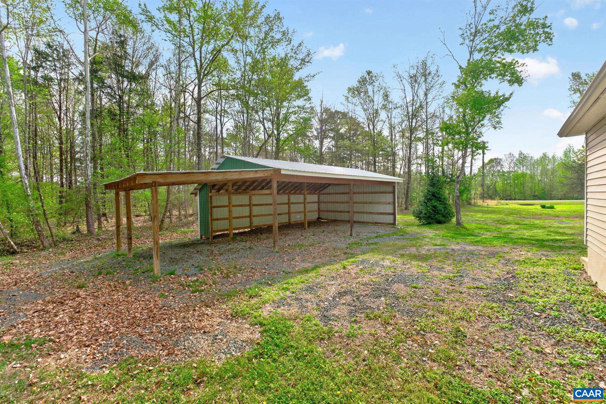673 CEDAR LANE RD