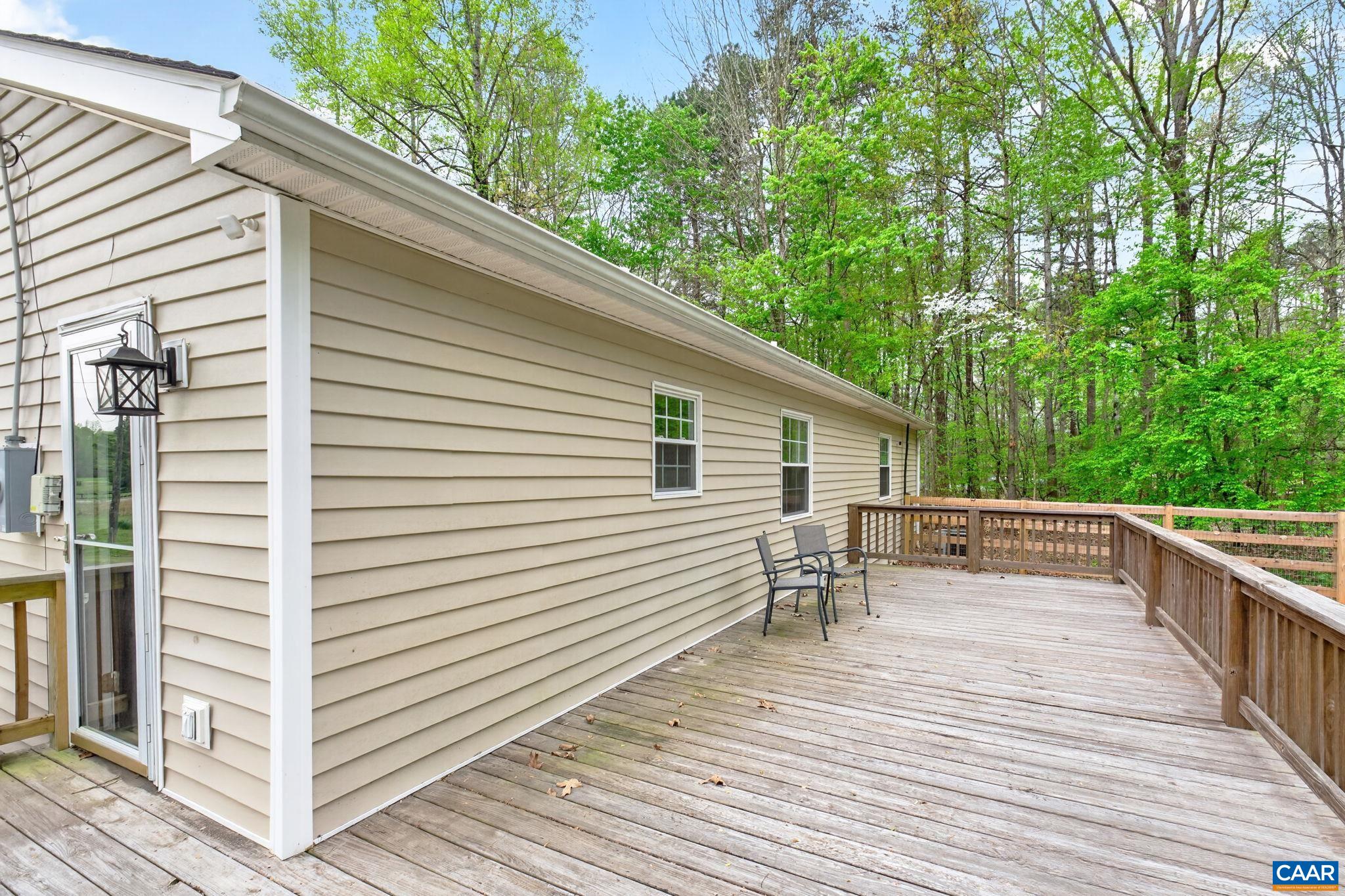 673 CEDAR LANE RD