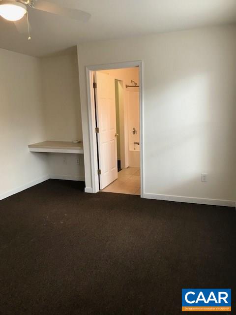 109 CHELSEA DR Unit: 4